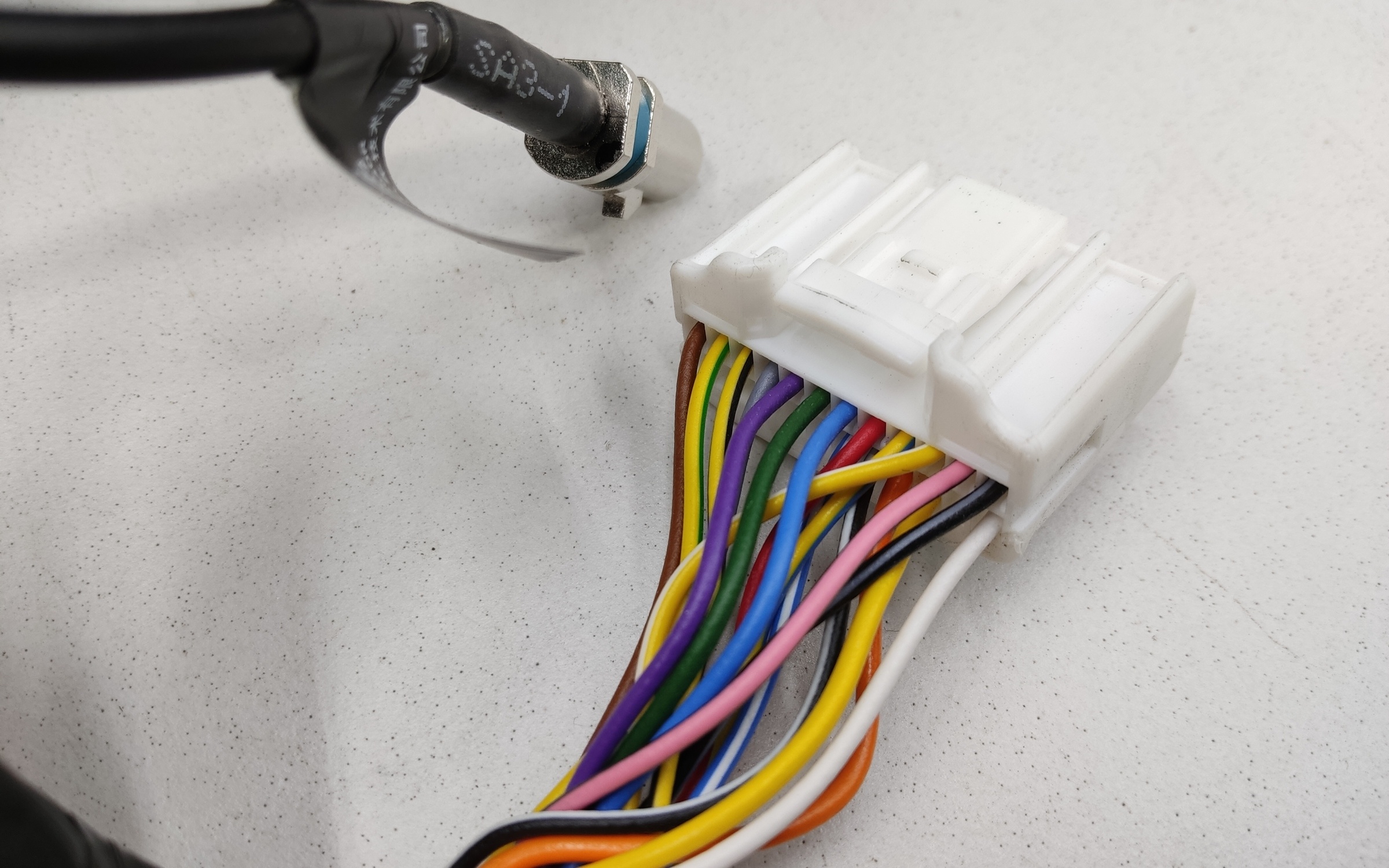 Зеркало правое Jetour X70 Plus Restail 17+1 контактов