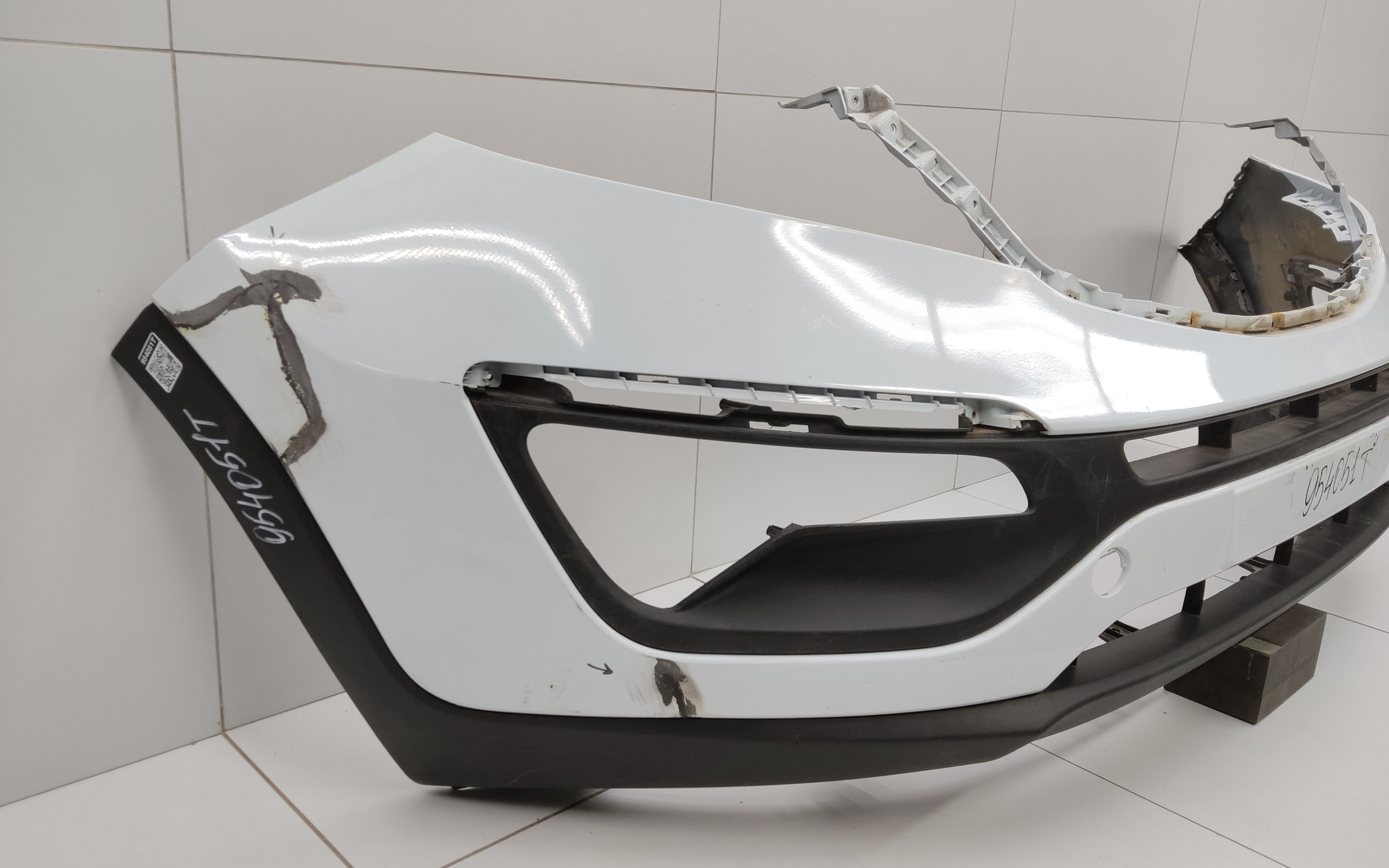 Бампер передний Kia Sportage 3