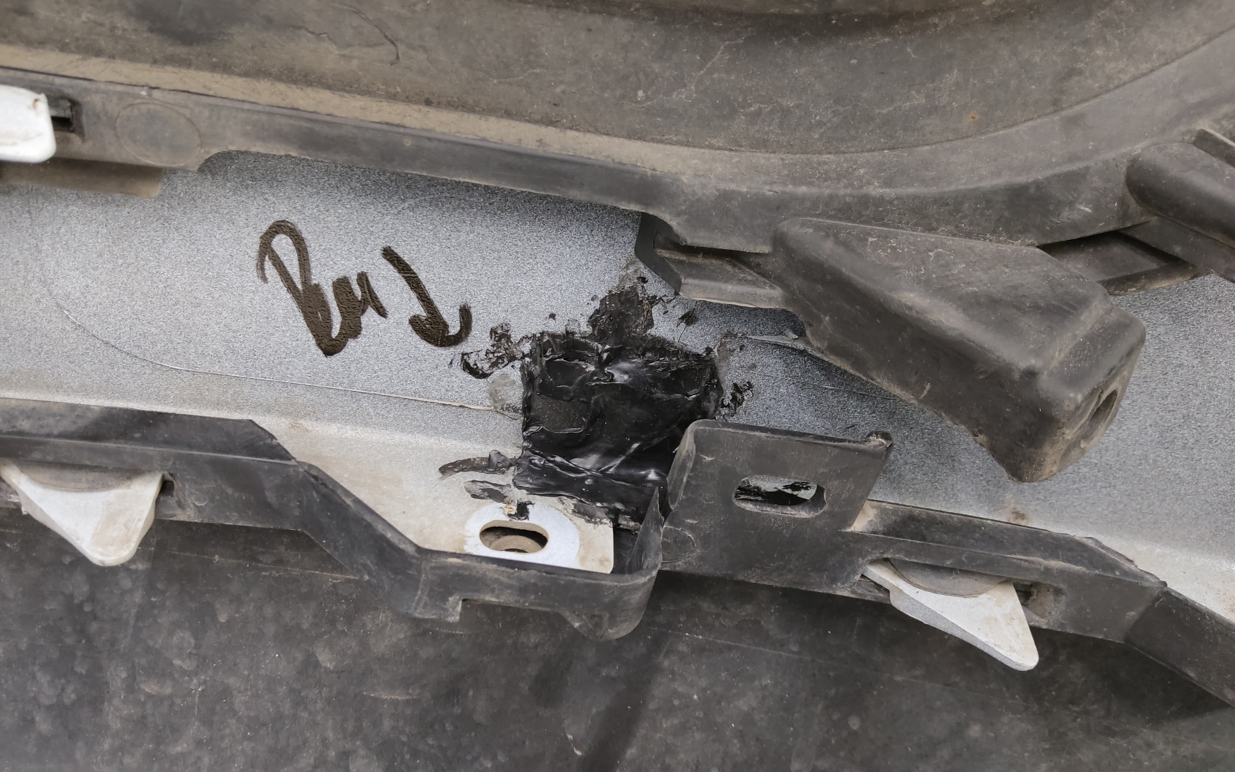 Бампер передний Kia Sportage 3