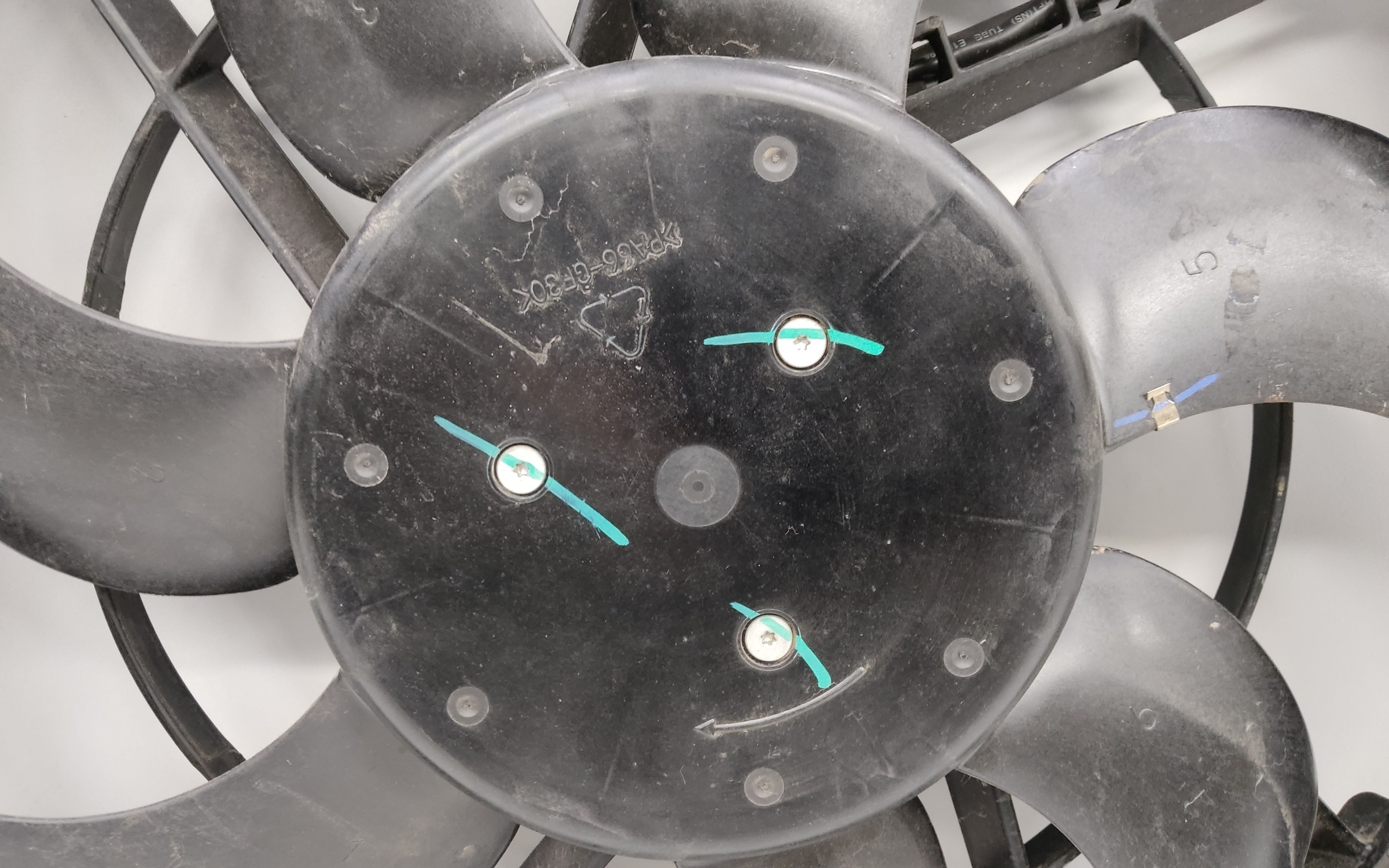 Диффузор вентилятора радиатора Jetour T2