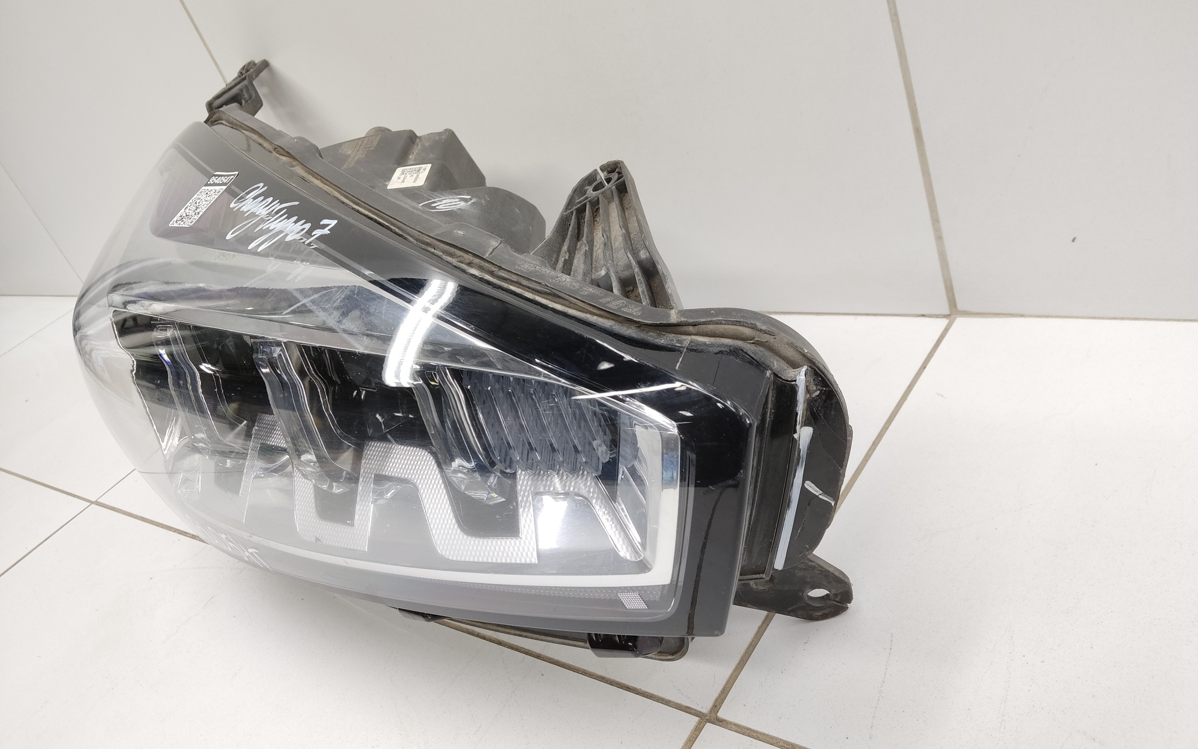 Фара передняя правая Chery Tiggo 7 Pro LED