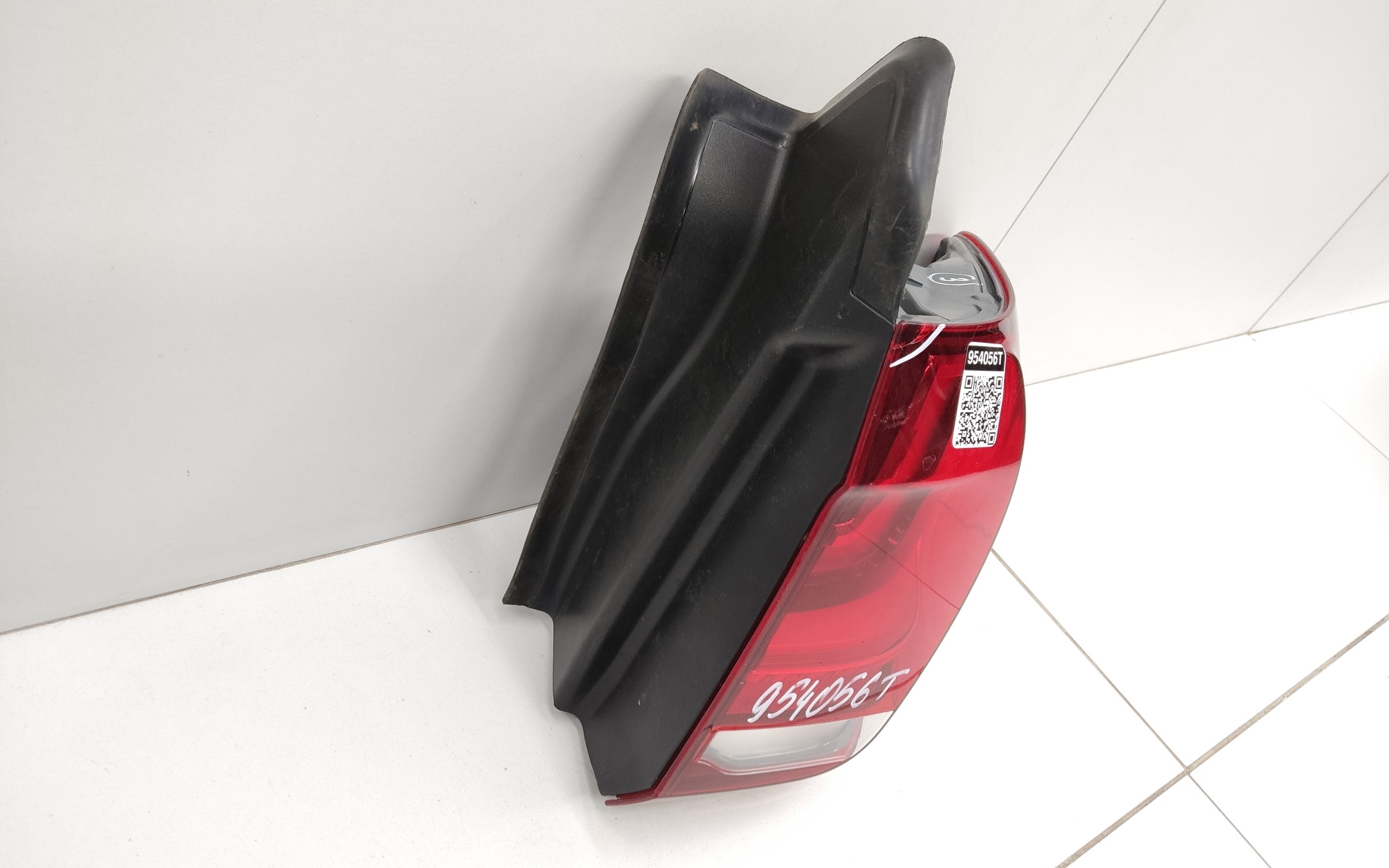 Фонарь задний правый наружный BMW X5 F15 LED