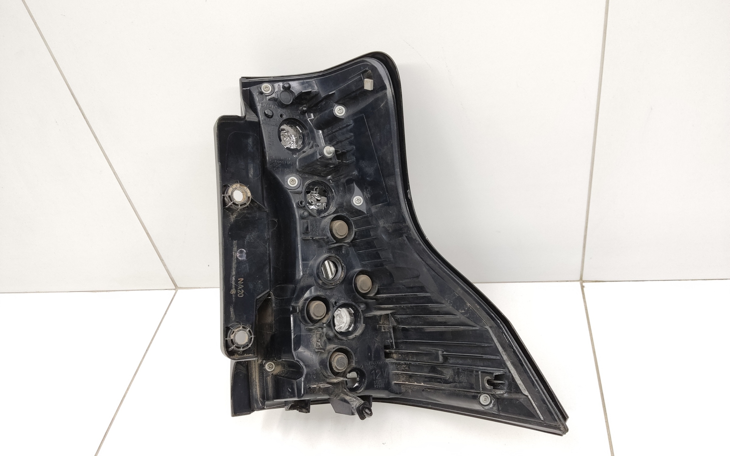 Фонарь задний левый Toyota Land Cruiser Prado 150 Restail 2 темный