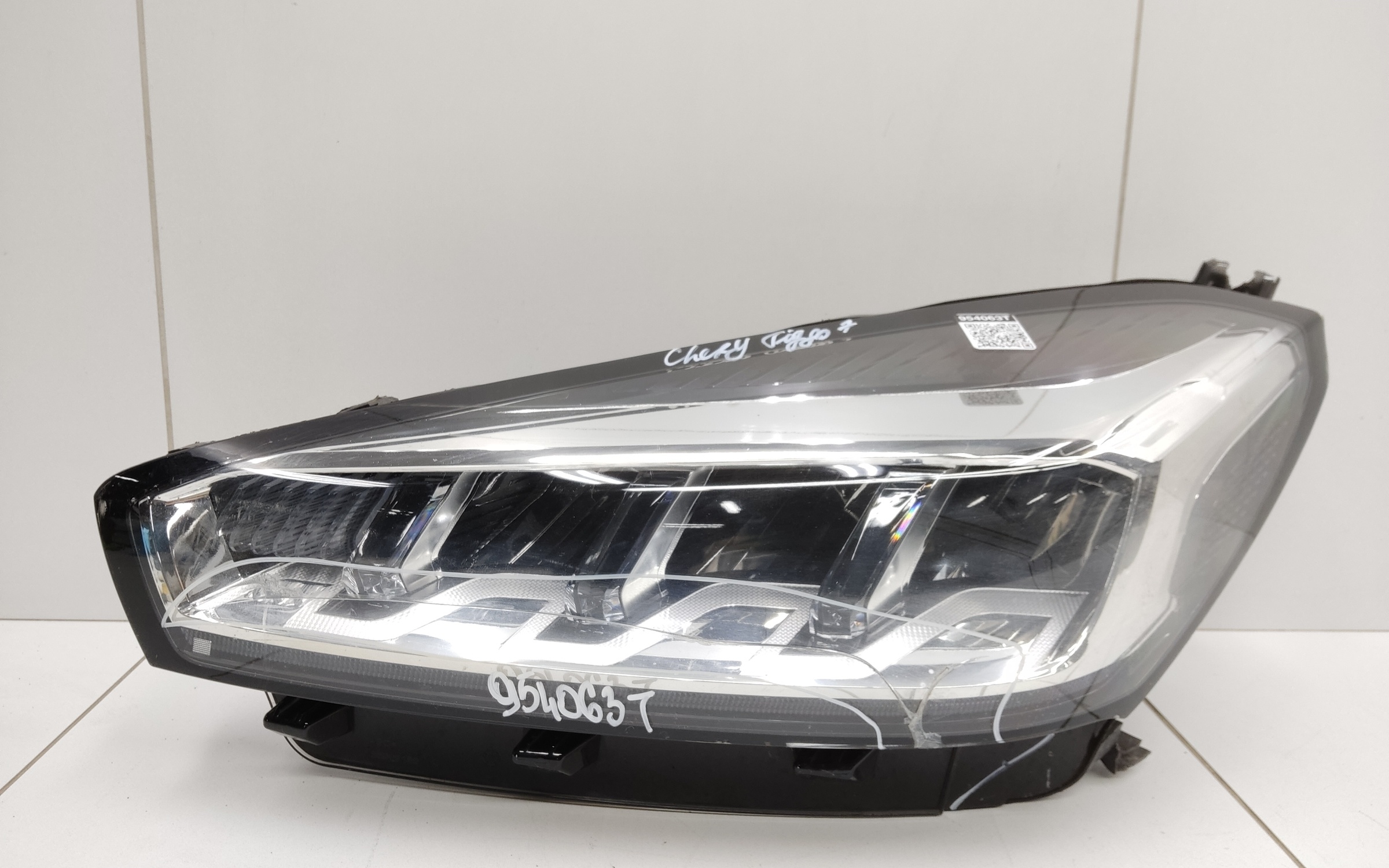 Фара передняя левая Chery Tiggo 7 Pro LED