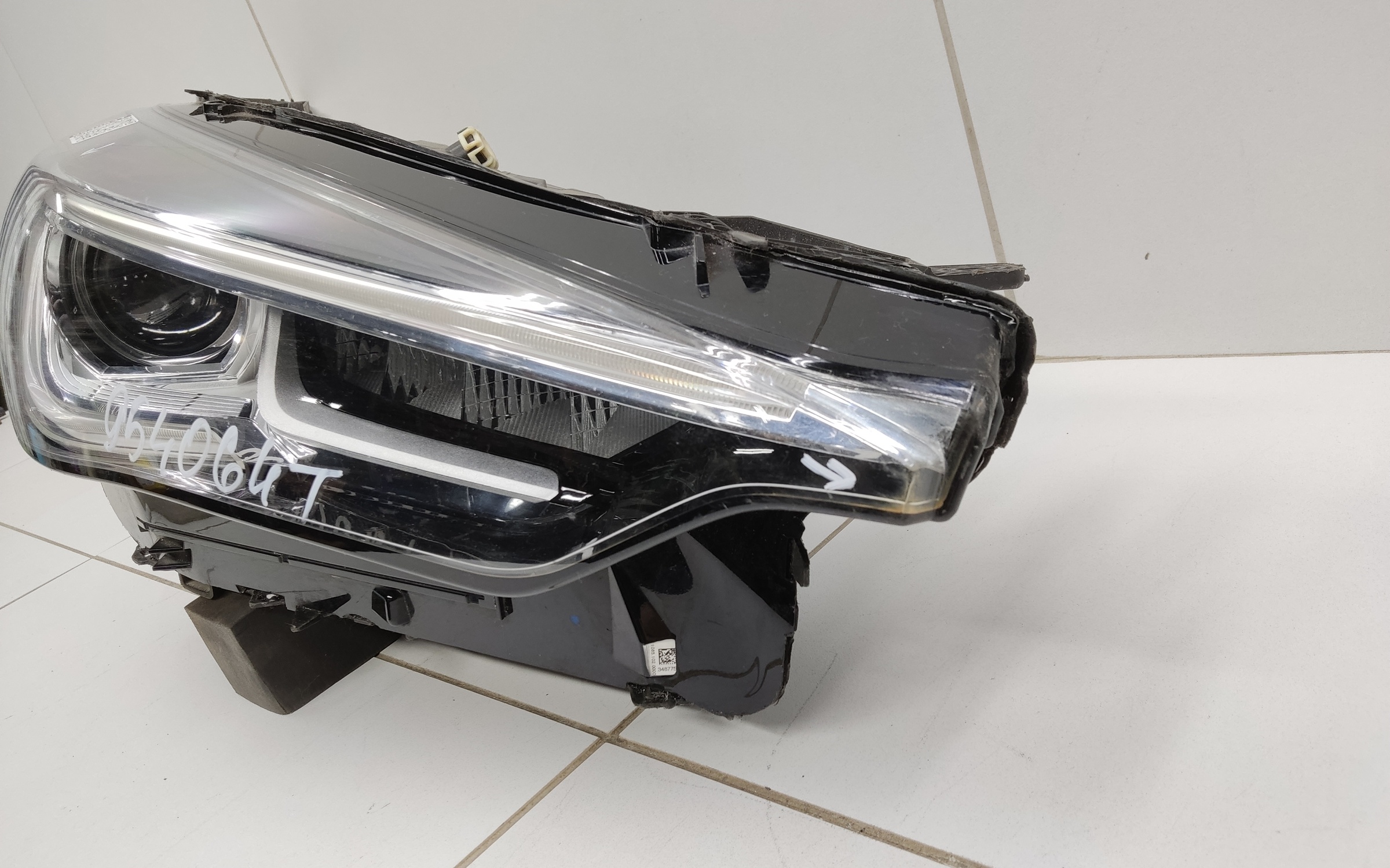 Фара передняя правая Infiniti QX50 2 LED