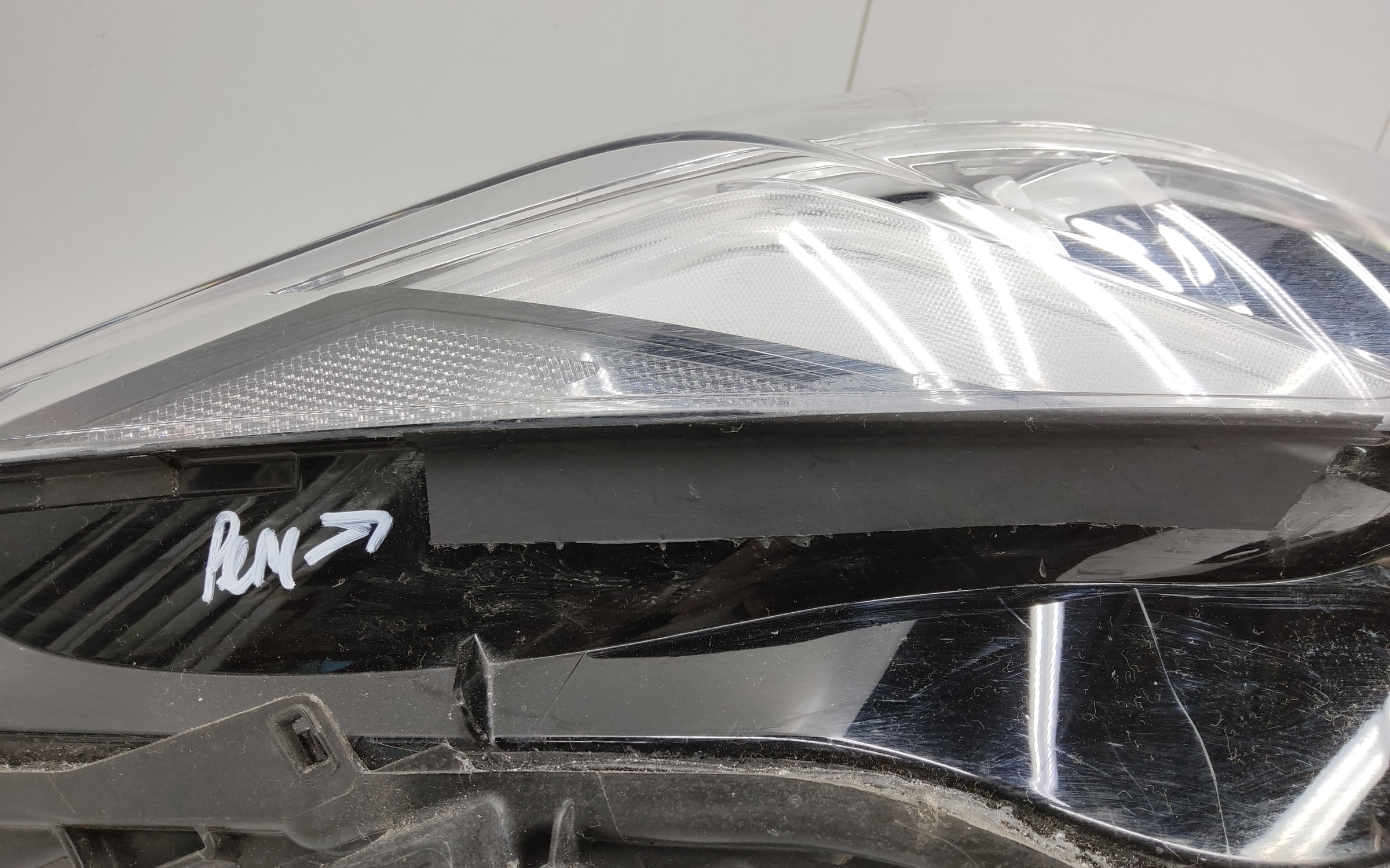 Фара передняя правая Infiniti QX50 2 LED