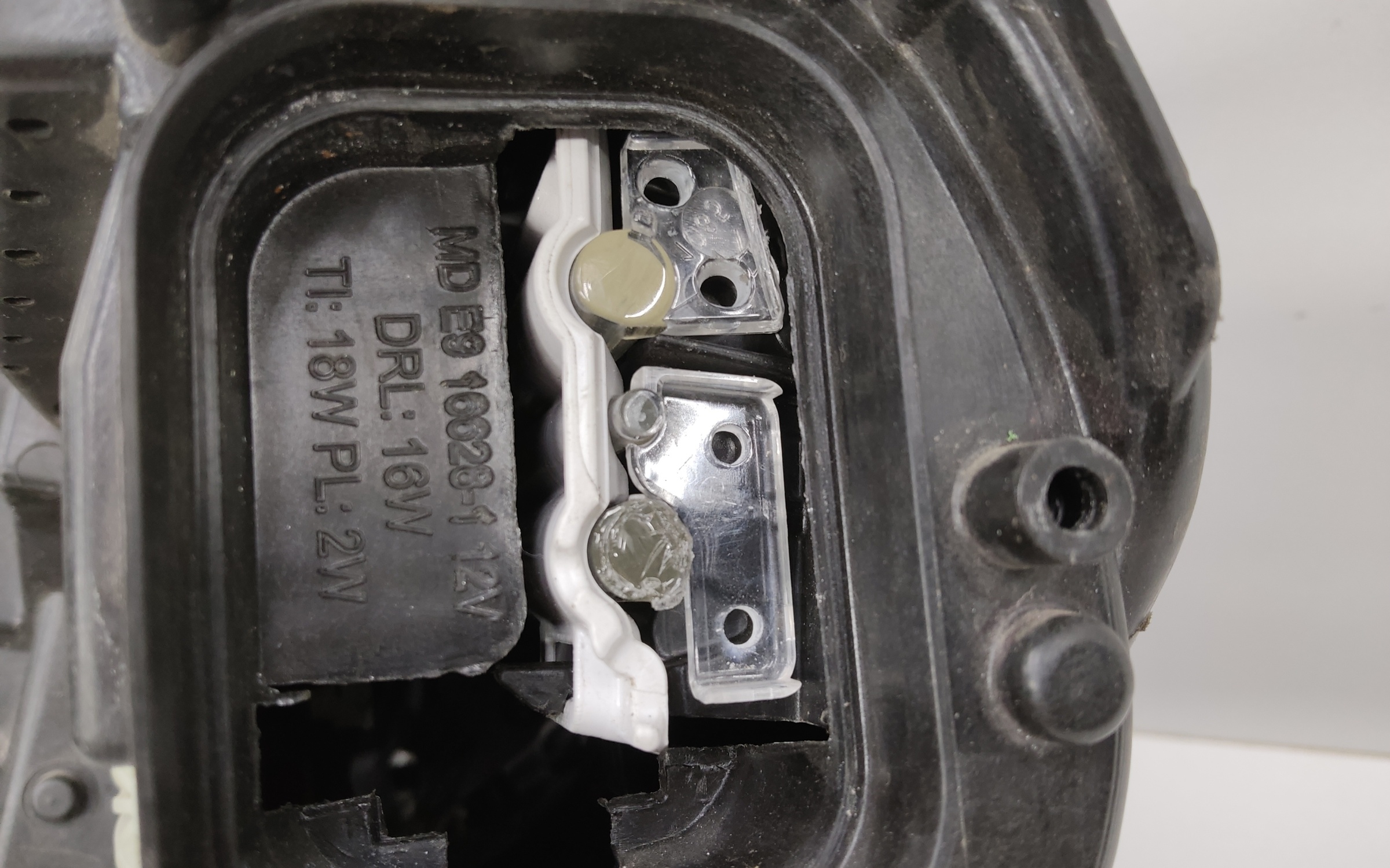 Фара передняя правая Infiniti QX50 2 LED