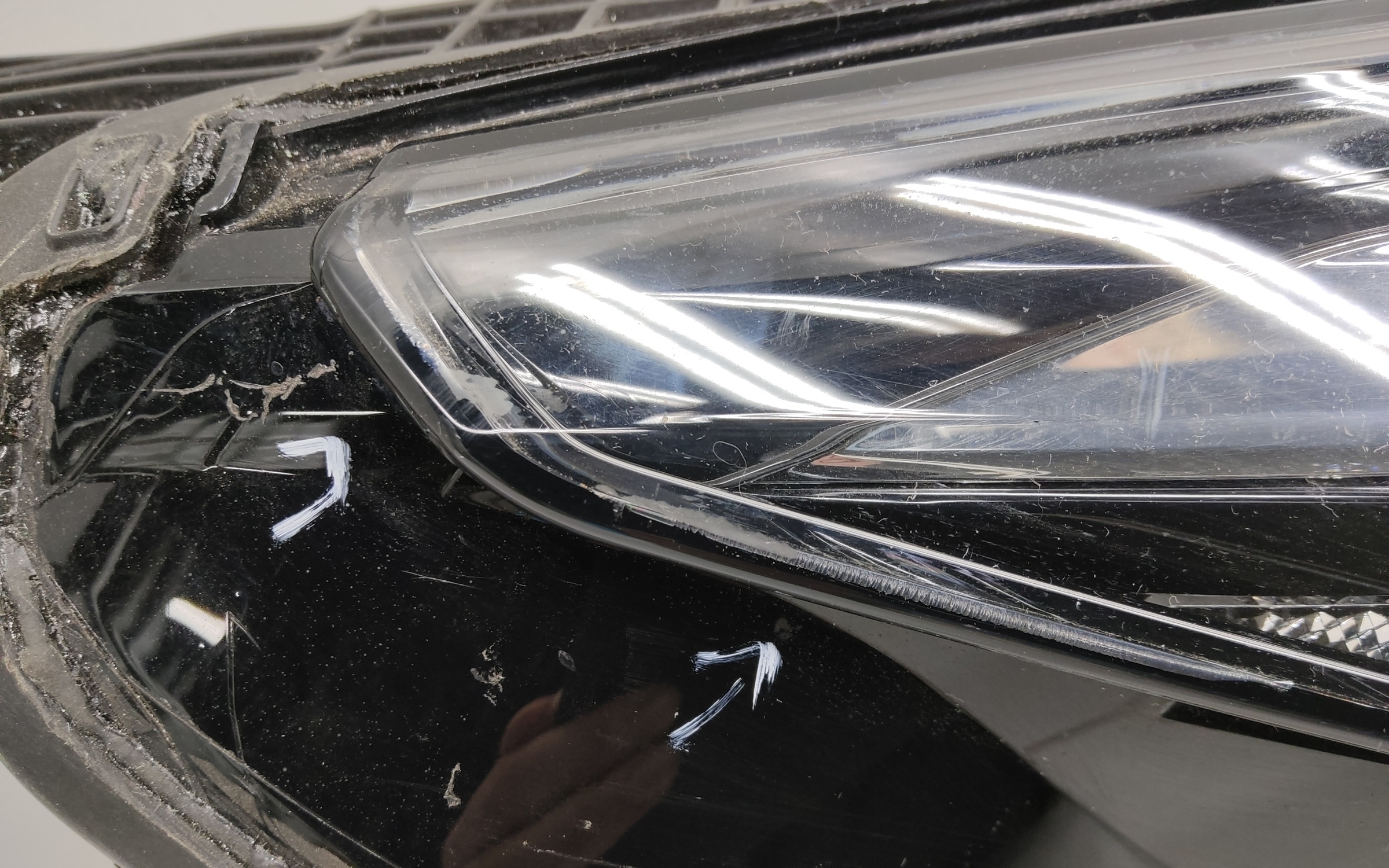 Фара передняя правая Infiniti QX50 2 LED