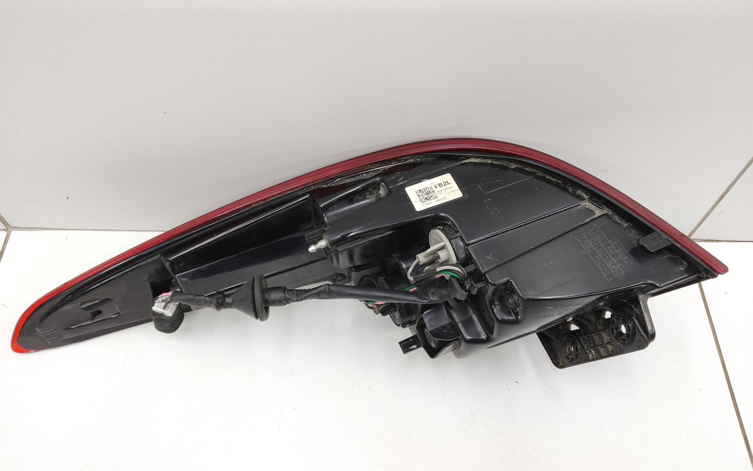 Фонарь задний левый наружный Kia Rio 4 Restail