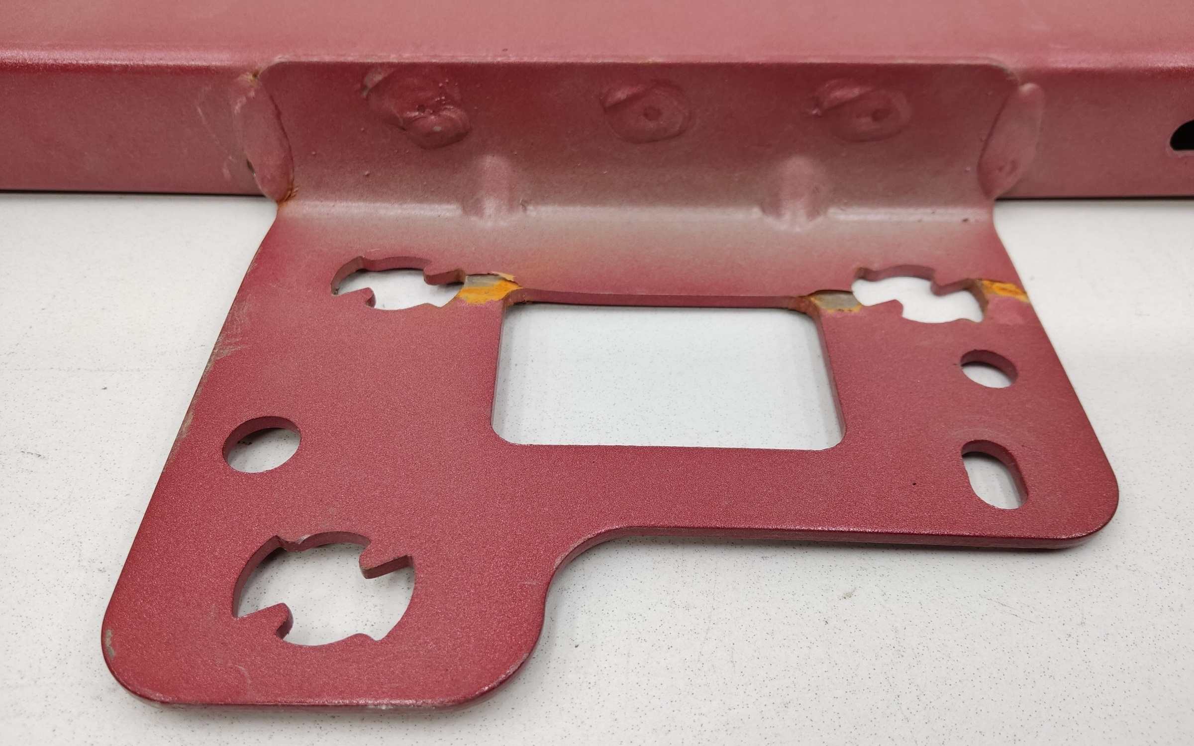 Усилитель переднего бампера Changan CS35PLUS