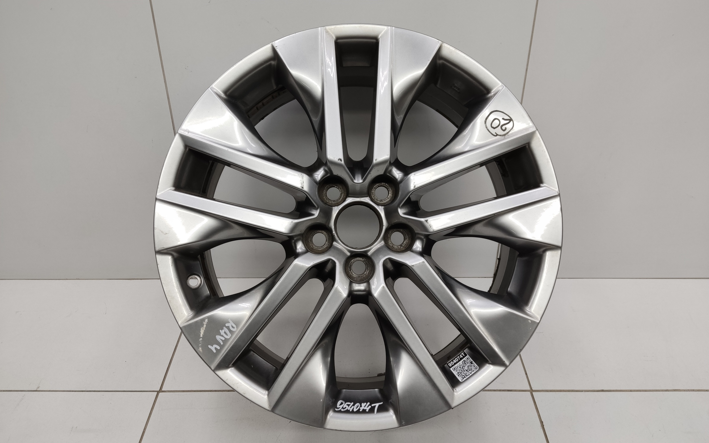 Диск колеса литой Toyota RAV4 CA40 Restail R19