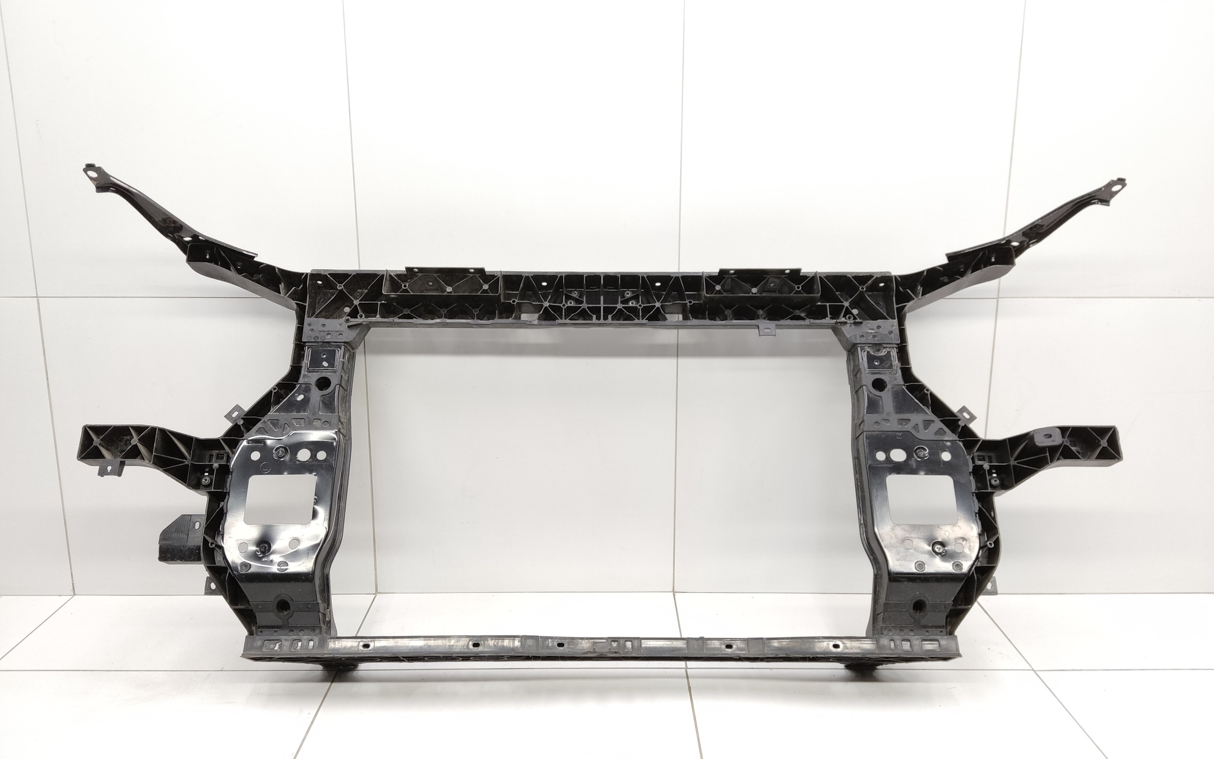 Панель передняя Hyundai Santa Fe 4 Restail