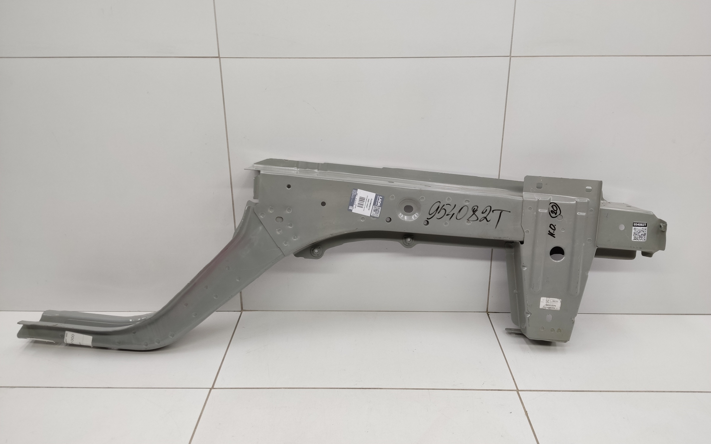 Лонжерон передний левый Lada Largus Restail