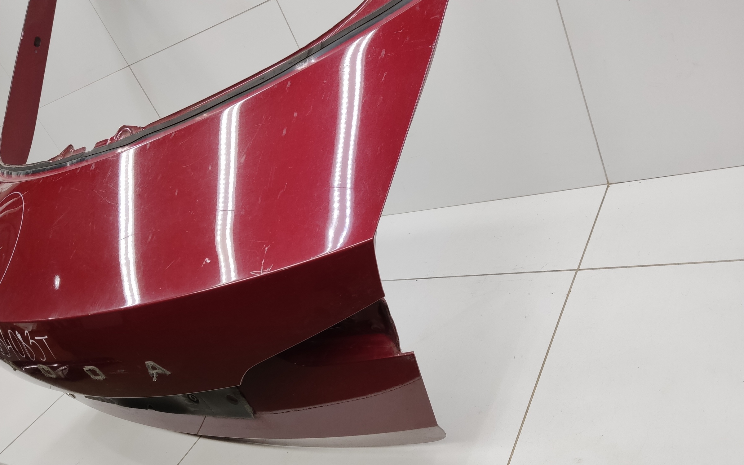 Крышка багажника Skoda Rapid 2