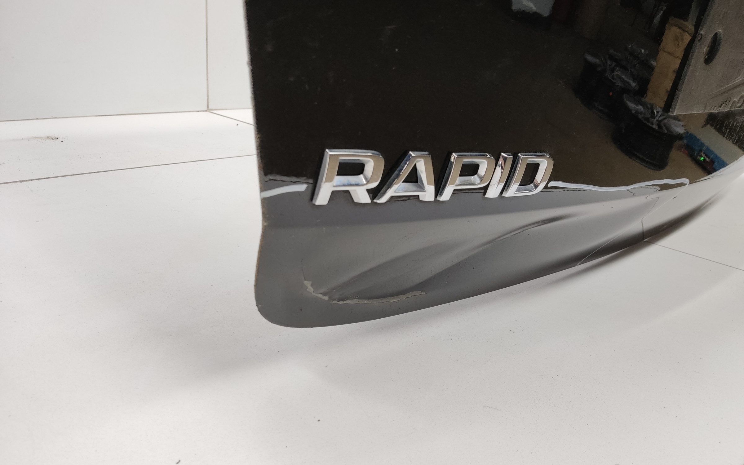 Крышка багажника Skoda Rapid 2