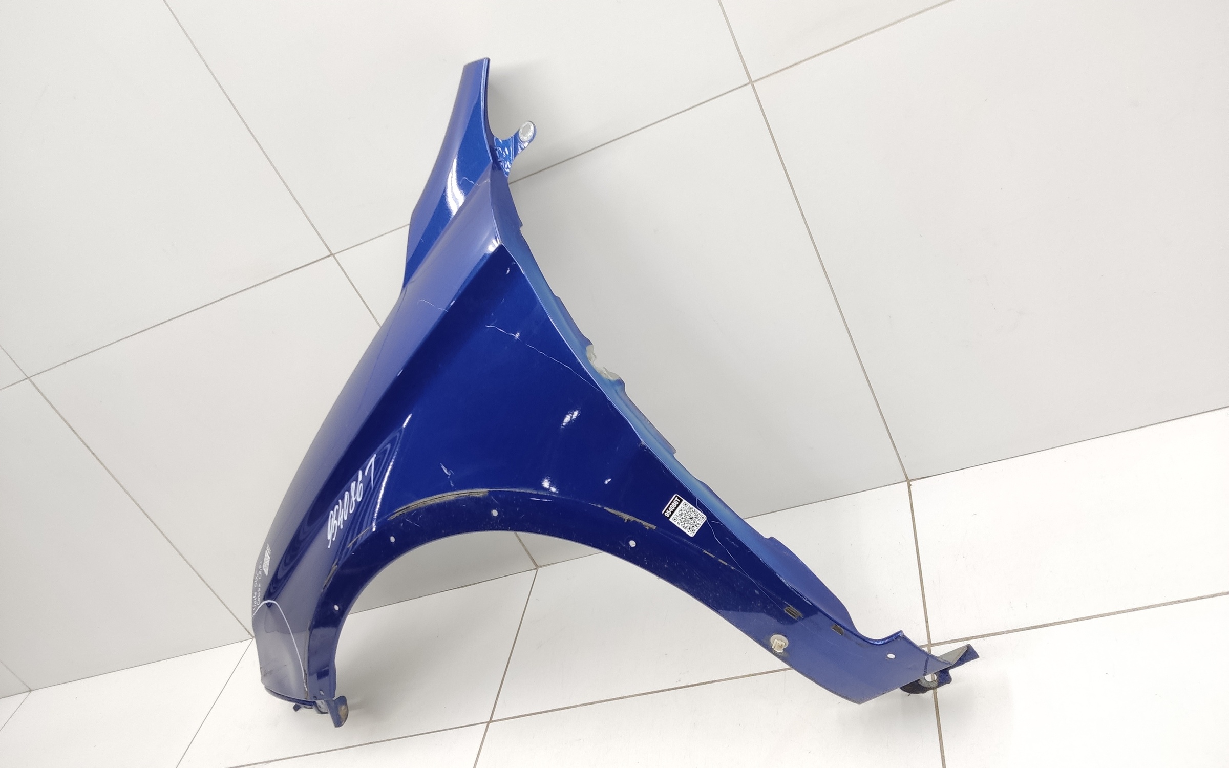 Крыло переднее левое Lada Vesta Cross