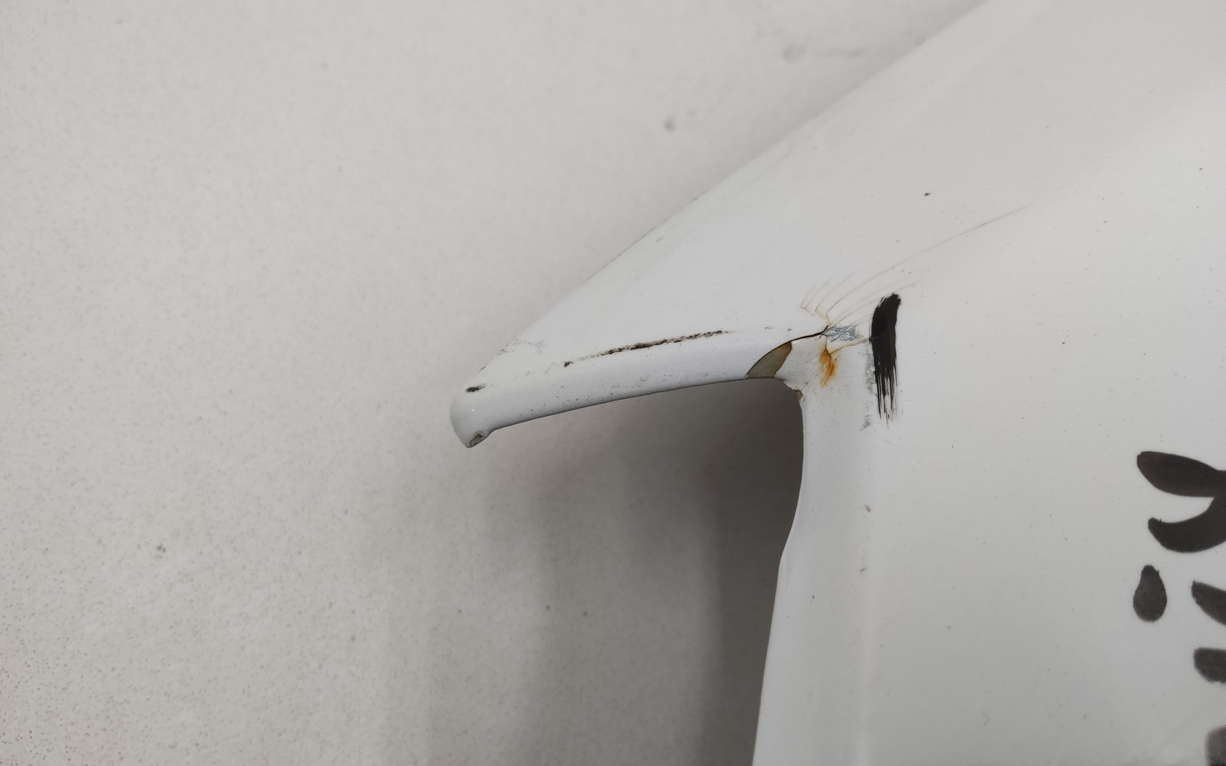 Крыло переднее левое Lada Granta 1 Restail без повторителя