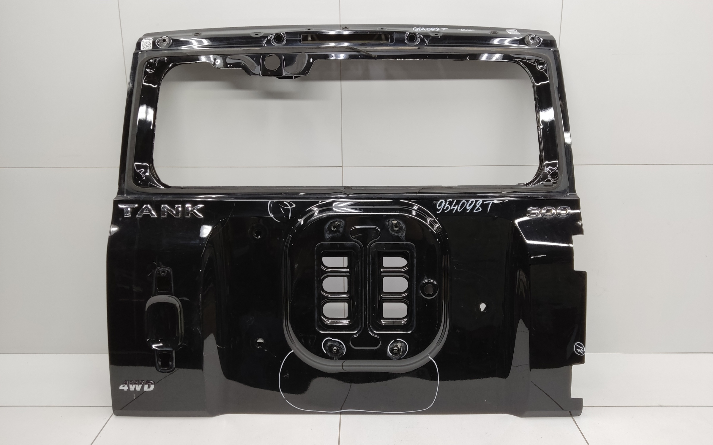 Крышка багажника Tank 300
