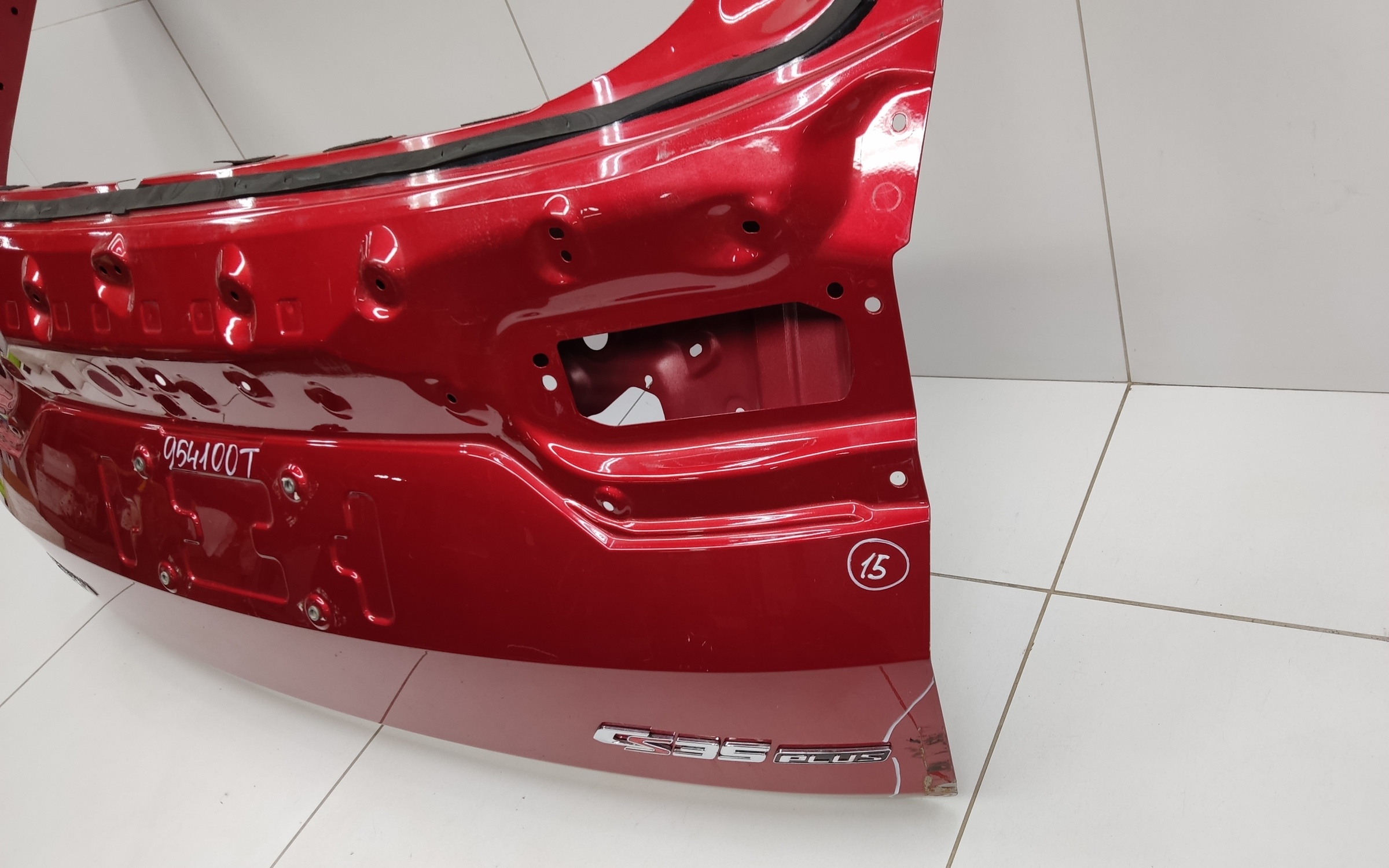 Крышка багажника Changan CS35Plus