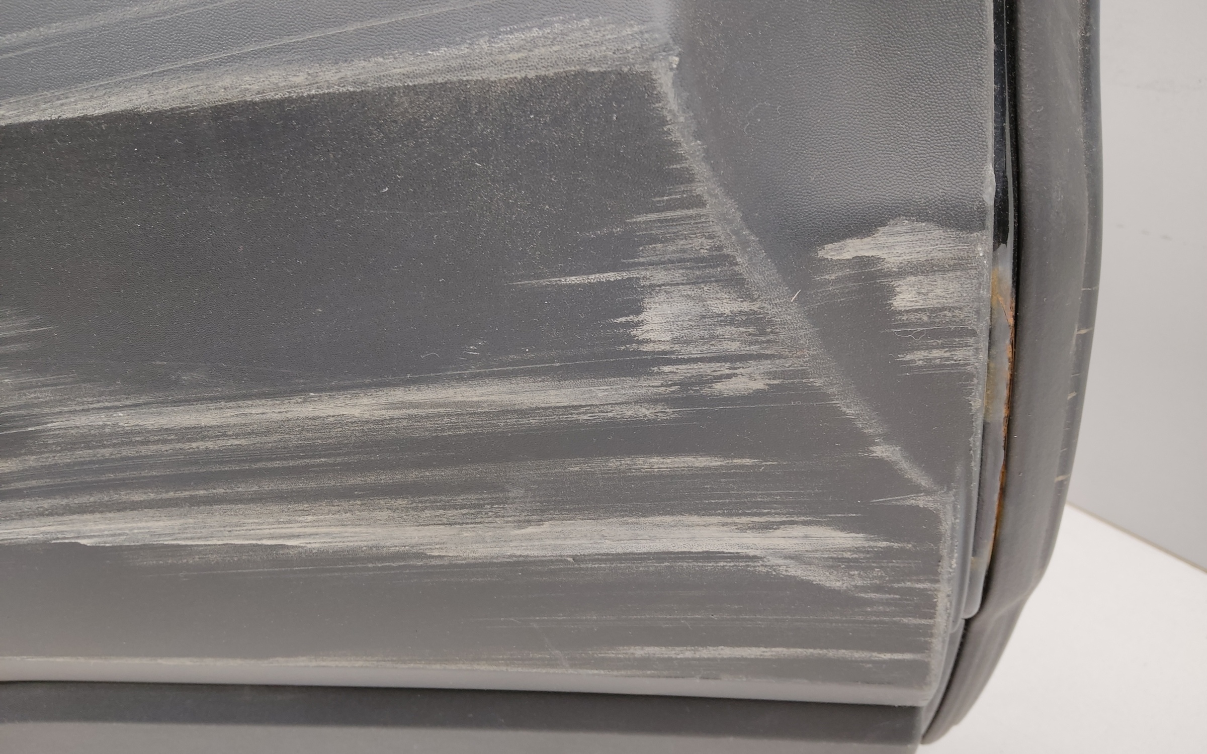 Дверь задняя правая Chevrolet Niva Restail