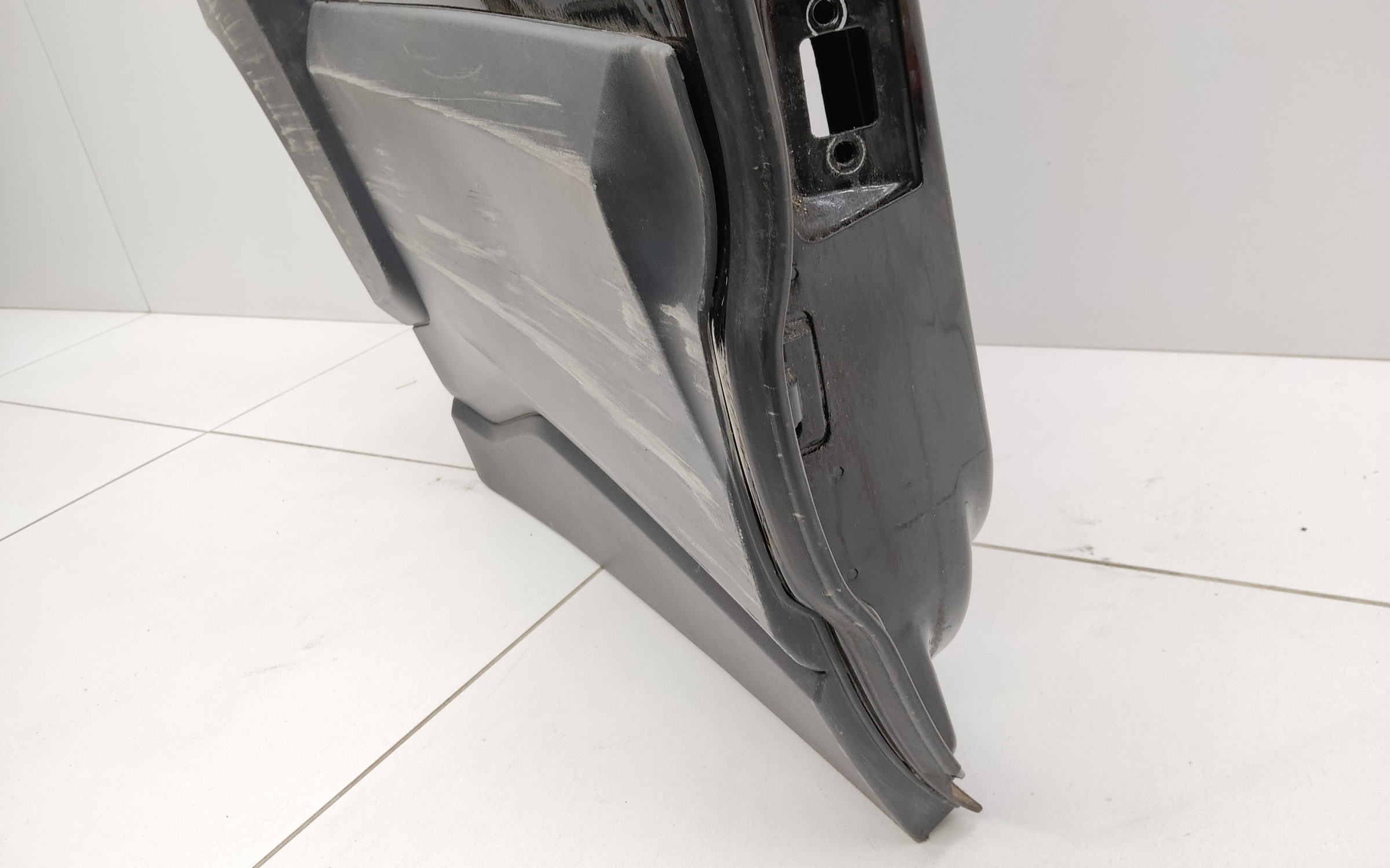 Дверь задняя правая Chevrolet Niva Restail