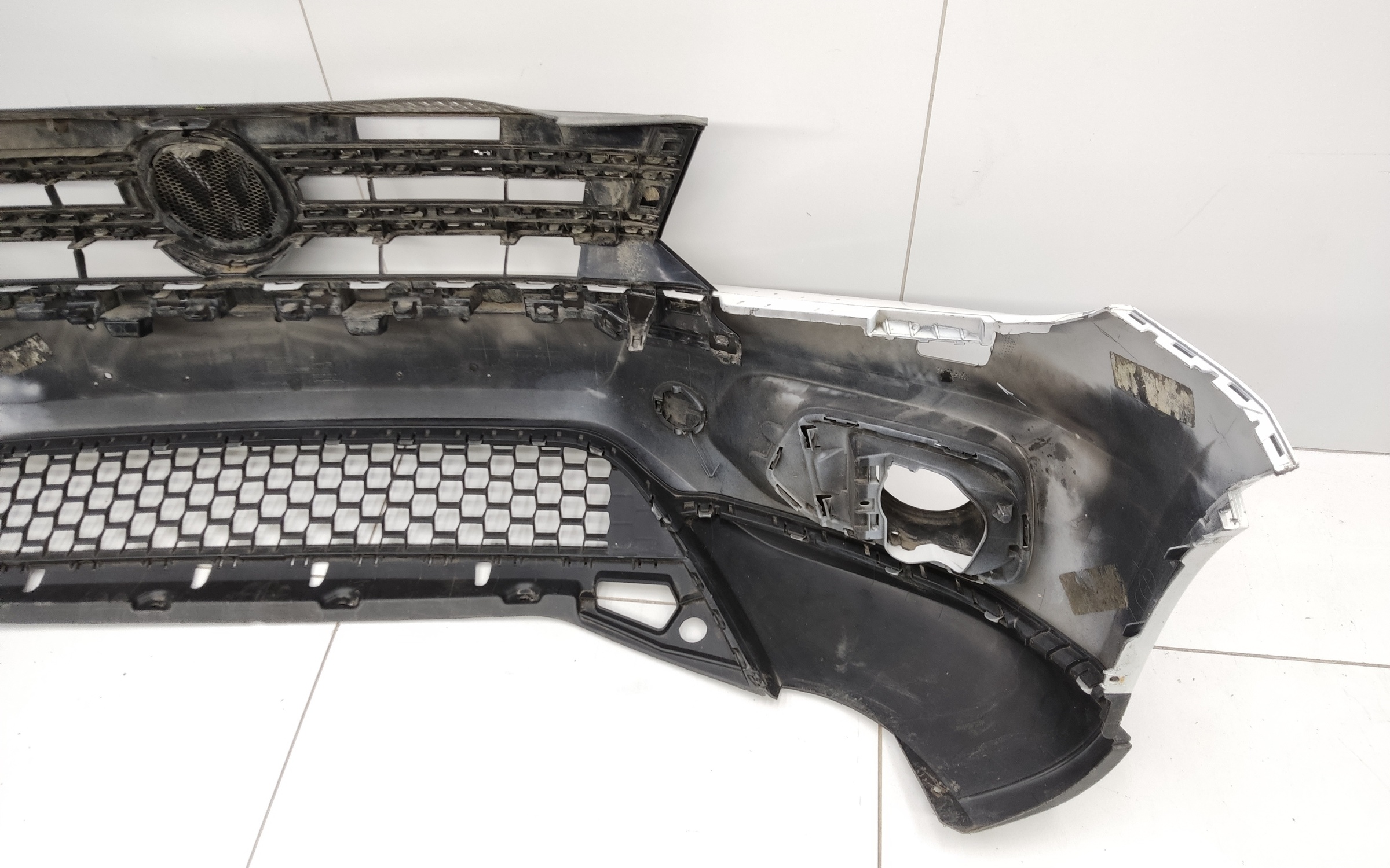 Бампер передний Volkswagen Tiguan 1 Restail