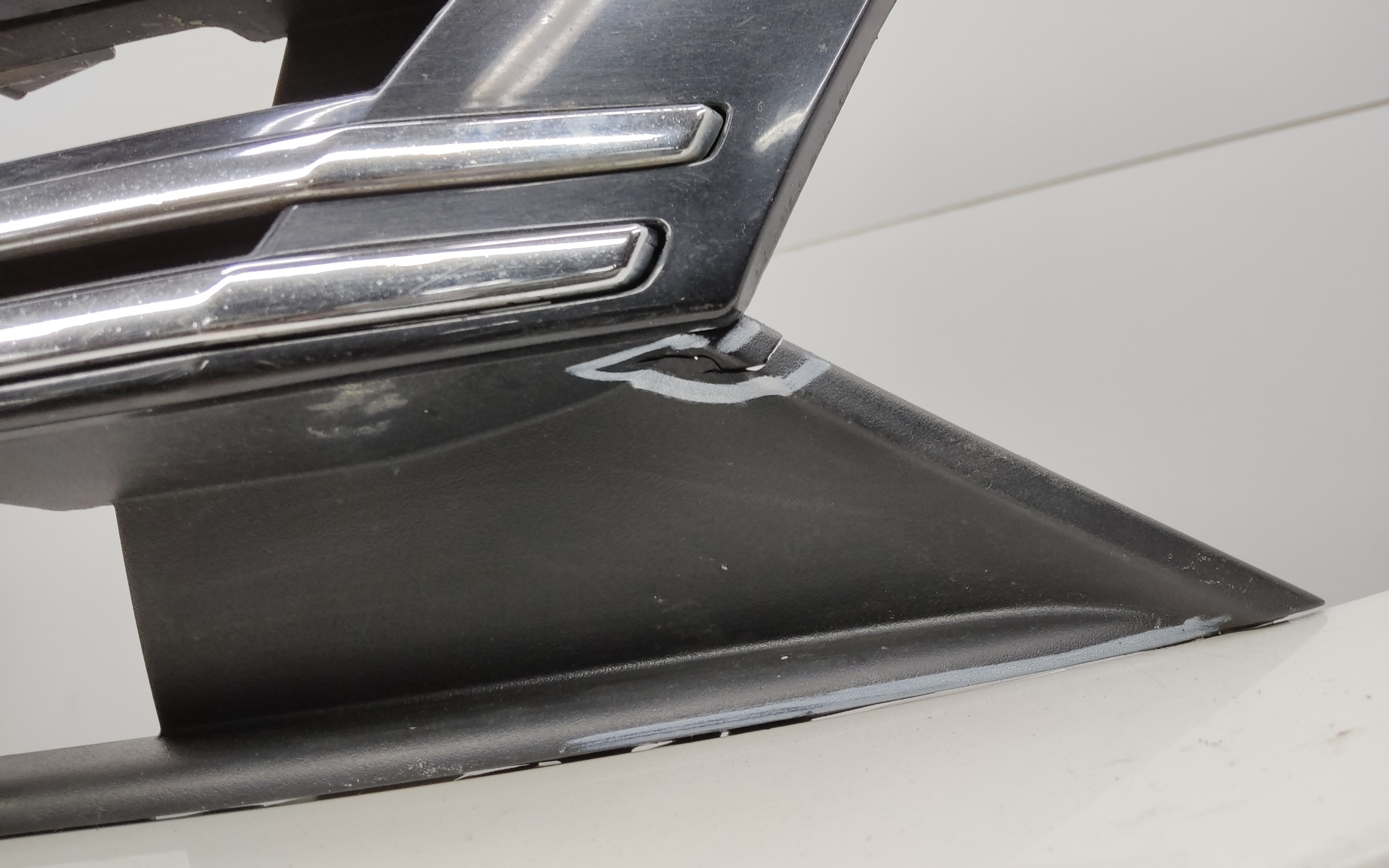 Бампер передний Volkswagen Tiguan 1 Restail