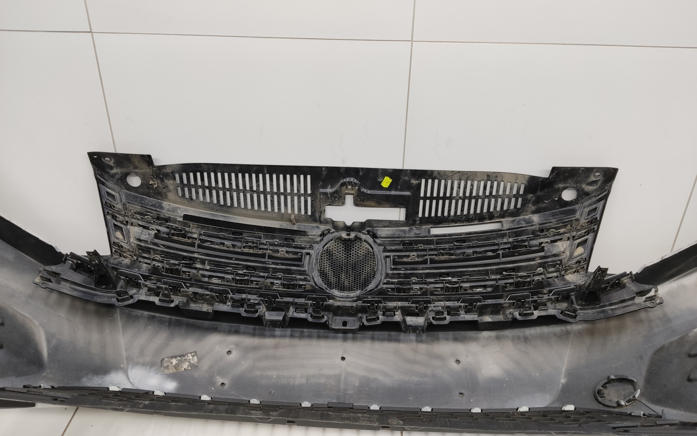 Бампер передний Volkswagen Tiguan 1 Restail