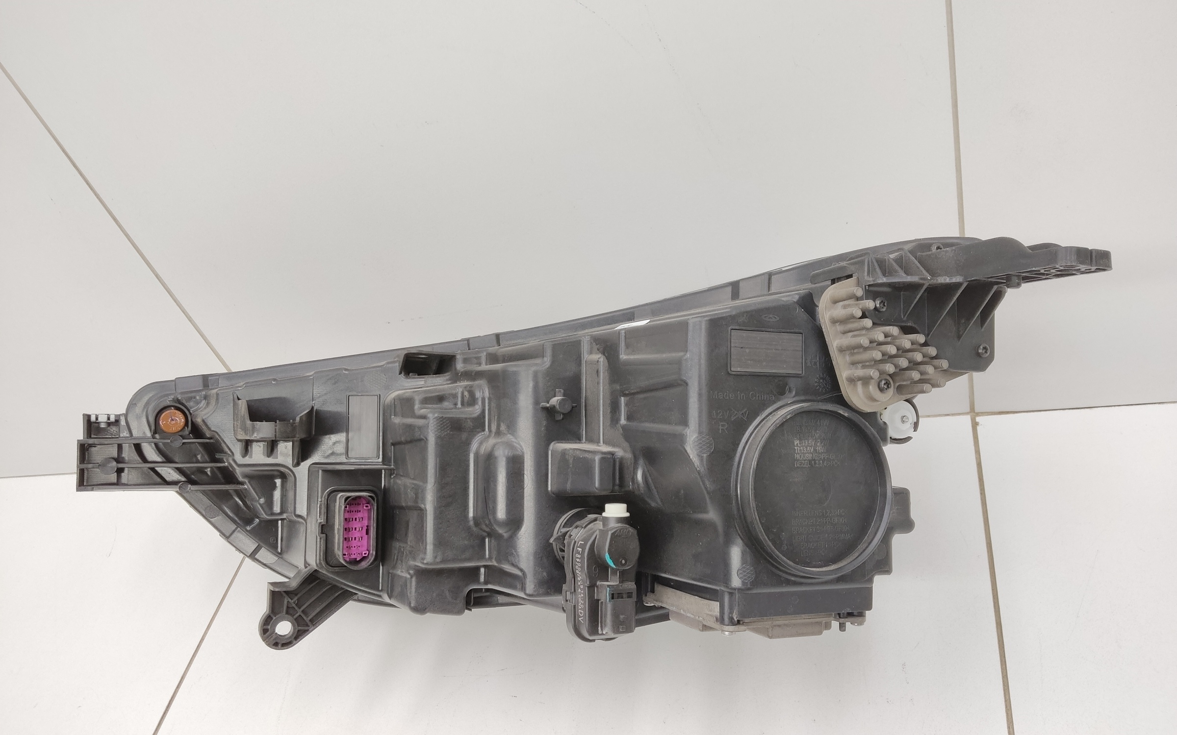 Фара передняя правая Chery Tiggo 8 Pro Max LED