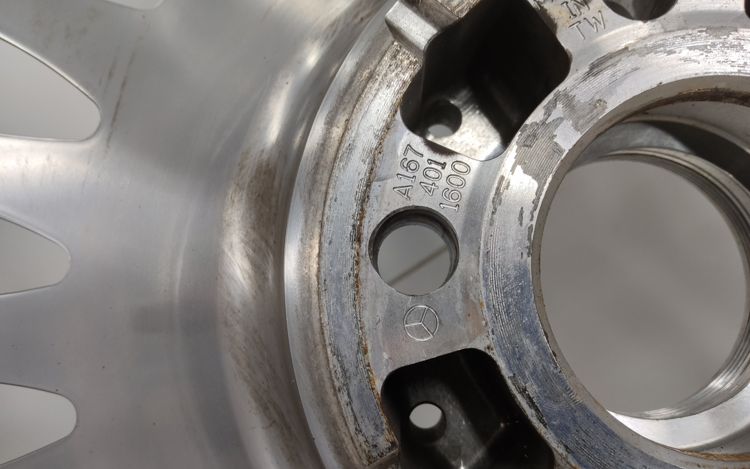 Диск колеса литой передний Mercedes Benz GLS-Klasse X167 Maybach