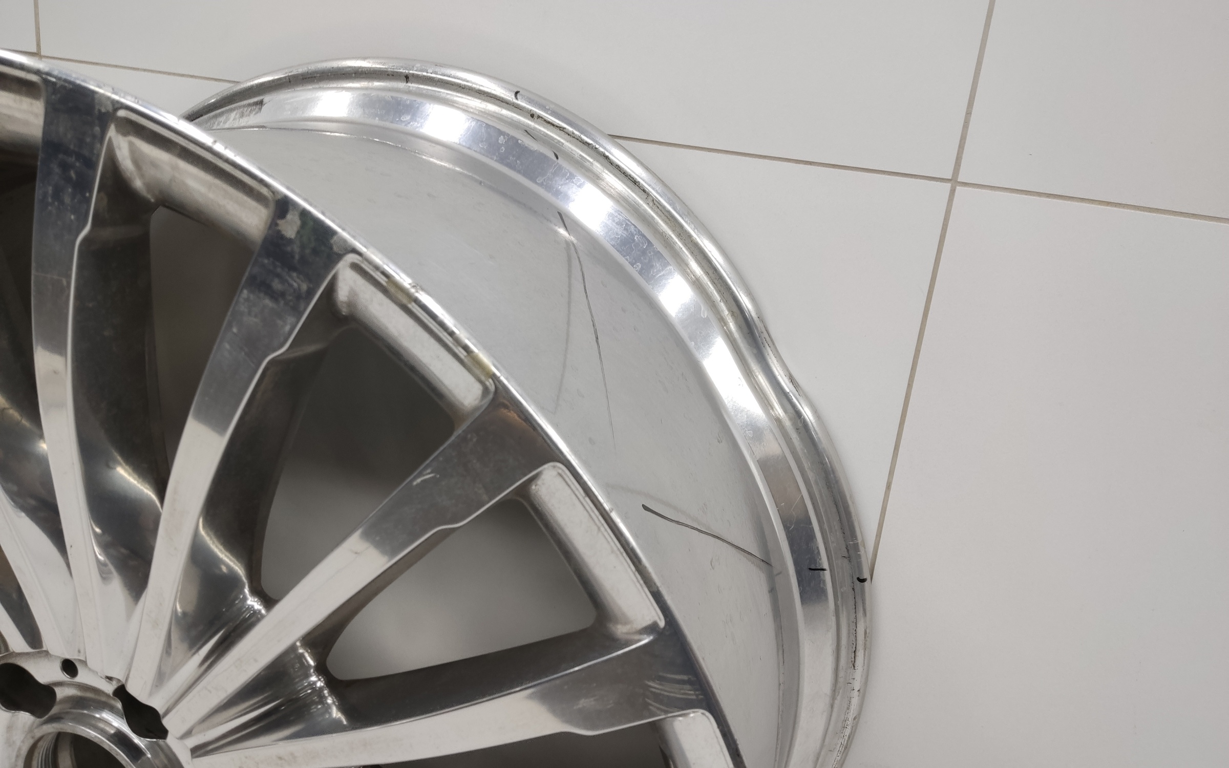 Диск колеса литой задний Mercedes Benz GLS-Klasse X167 Maybach