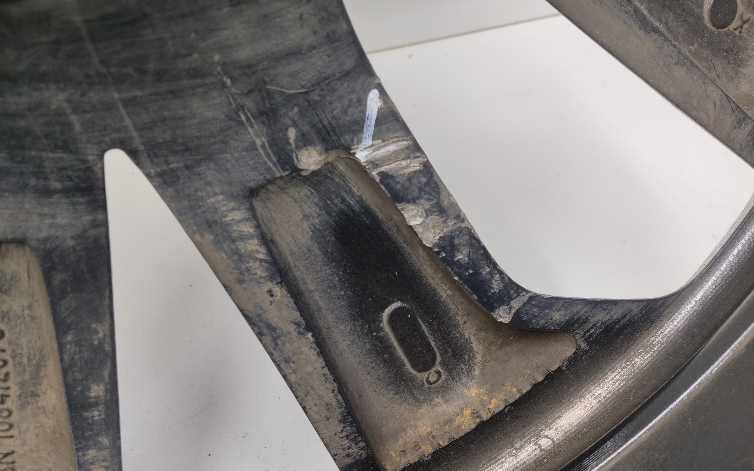 Диск колеса литой Exeed VX R20