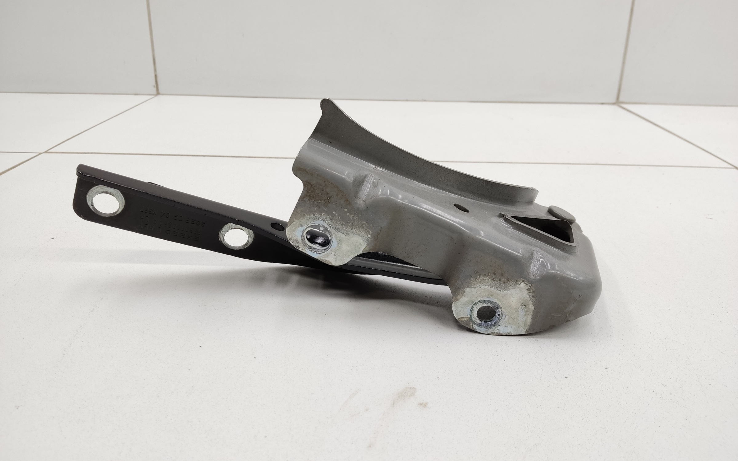 Петля капота левая Exeed VX