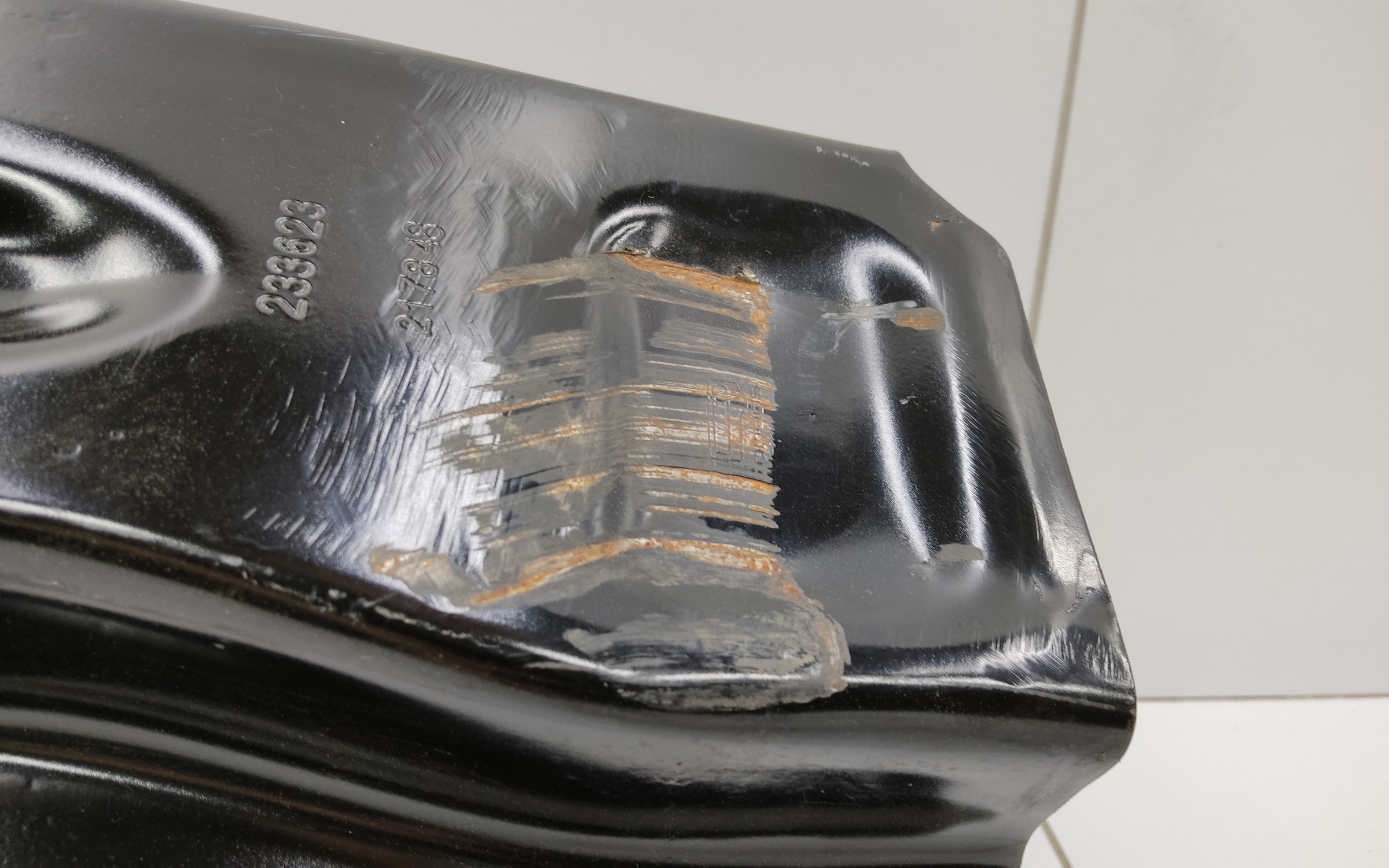 Усилитель переднего бампера Exeed VX