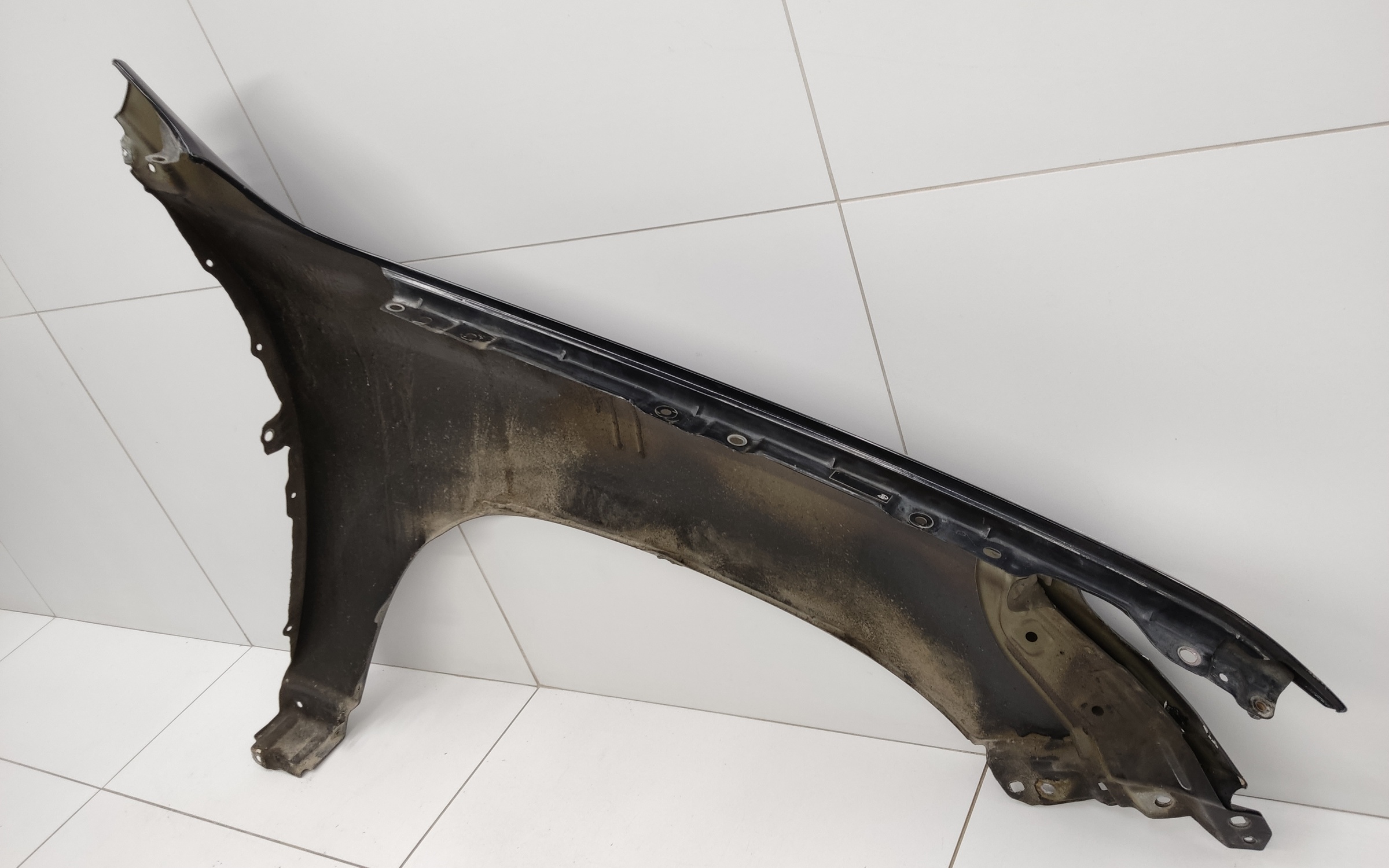 Крыло переднее левое Toyota Land Cruiser 200 Restail 1