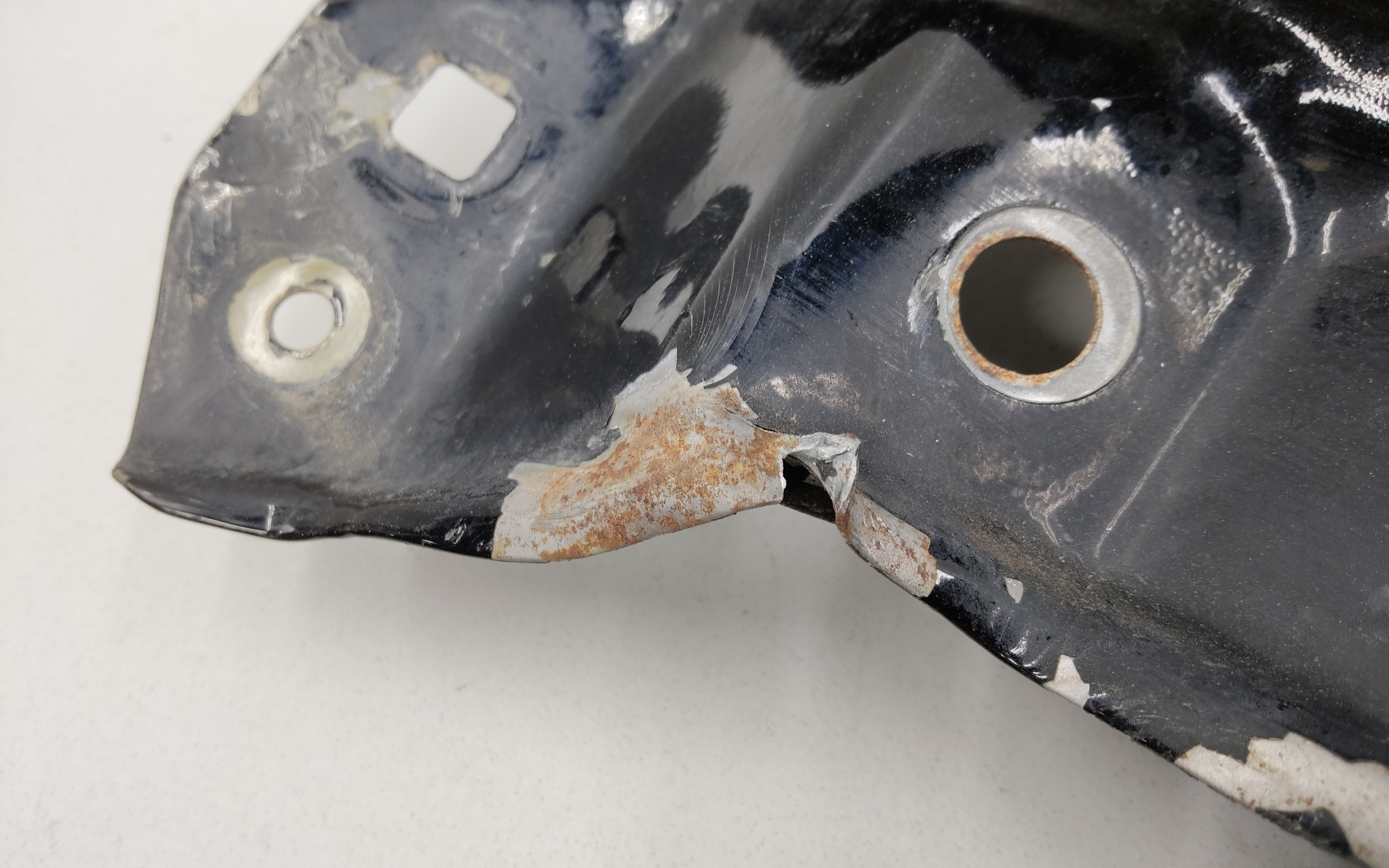 Крыло переднее левое Toyota Land Cruiser 200 Restail 1