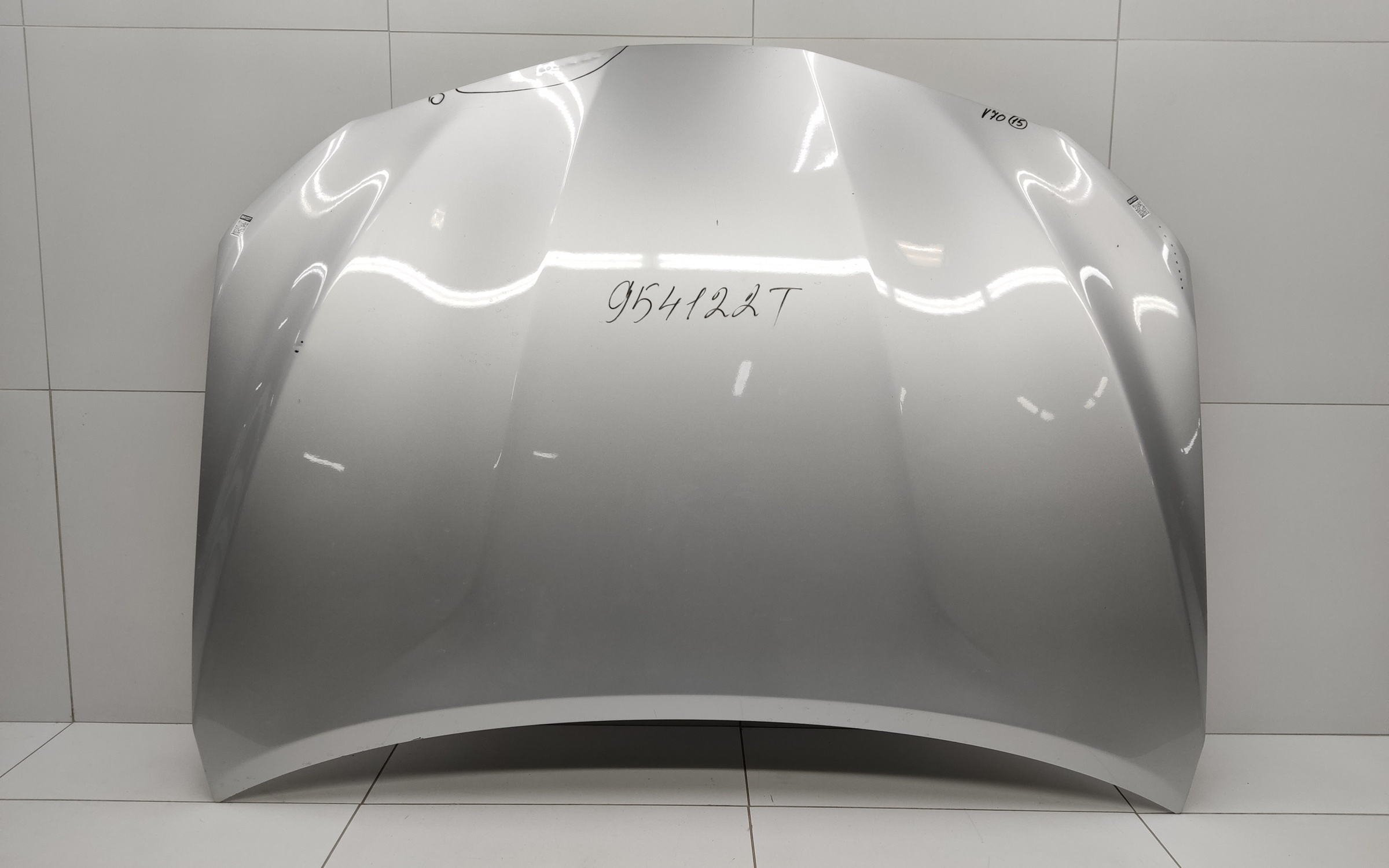 Капот Toyota Camry V70