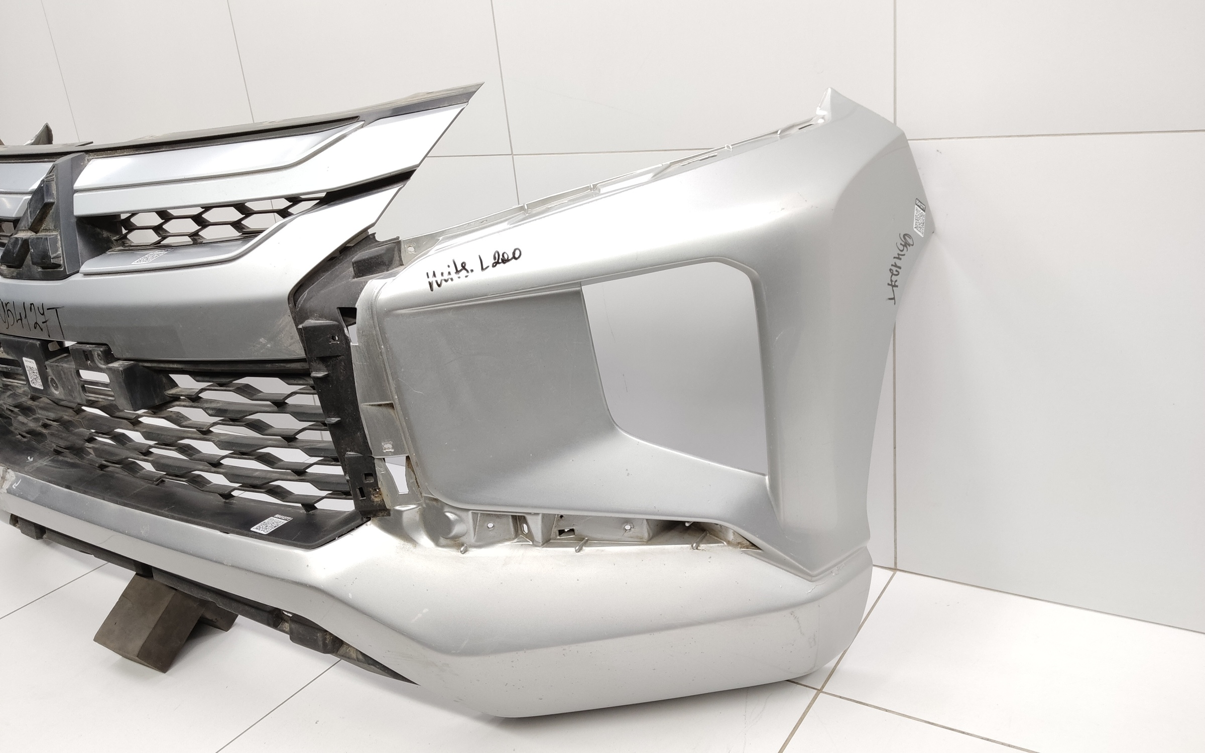 Бампер передний Mitsubishi L200 5 Restail Triton