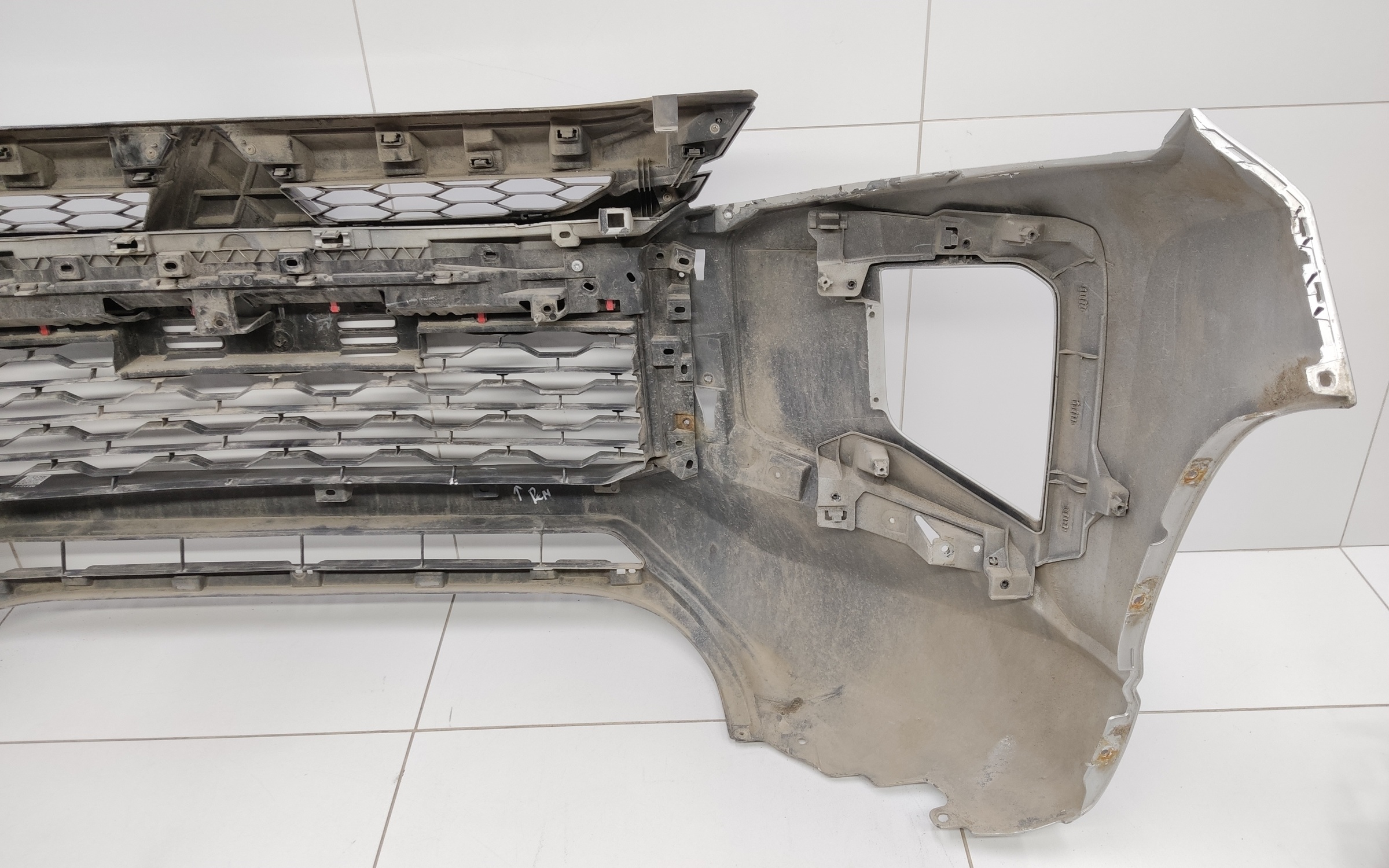 Бампер передний Mitsubishi L200 5 Restail Triton