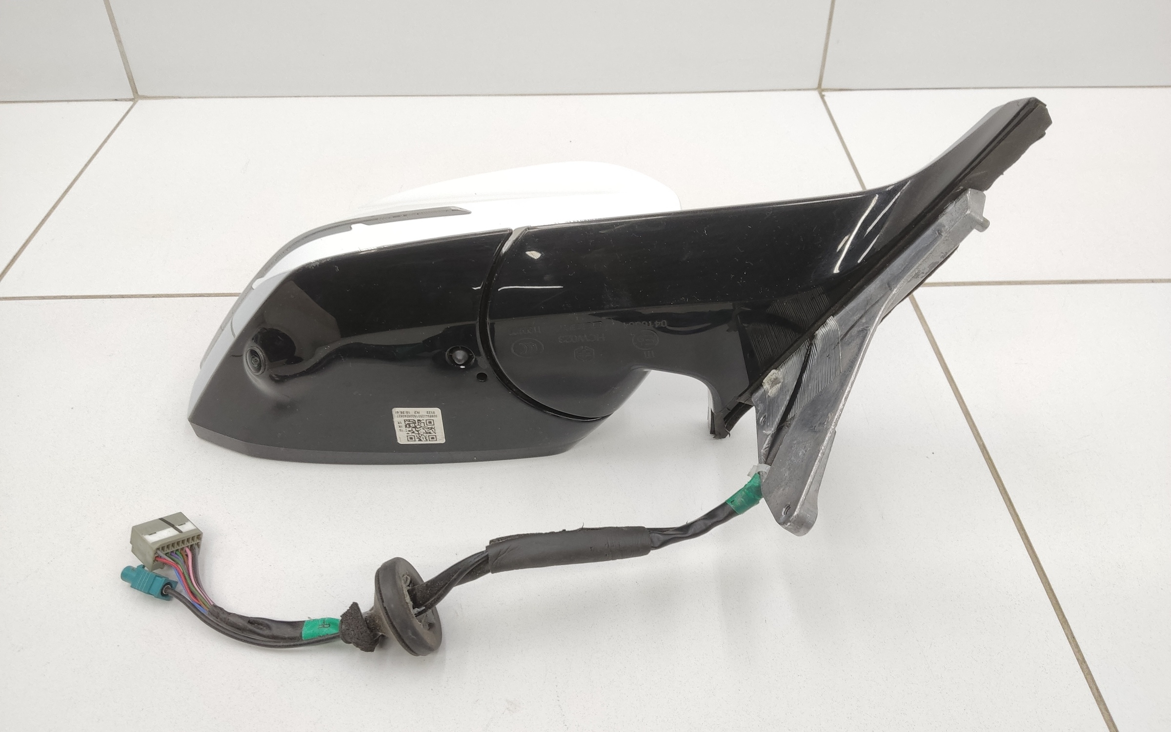 Зеркало правое Geely Atlas 2 10+1 контактов