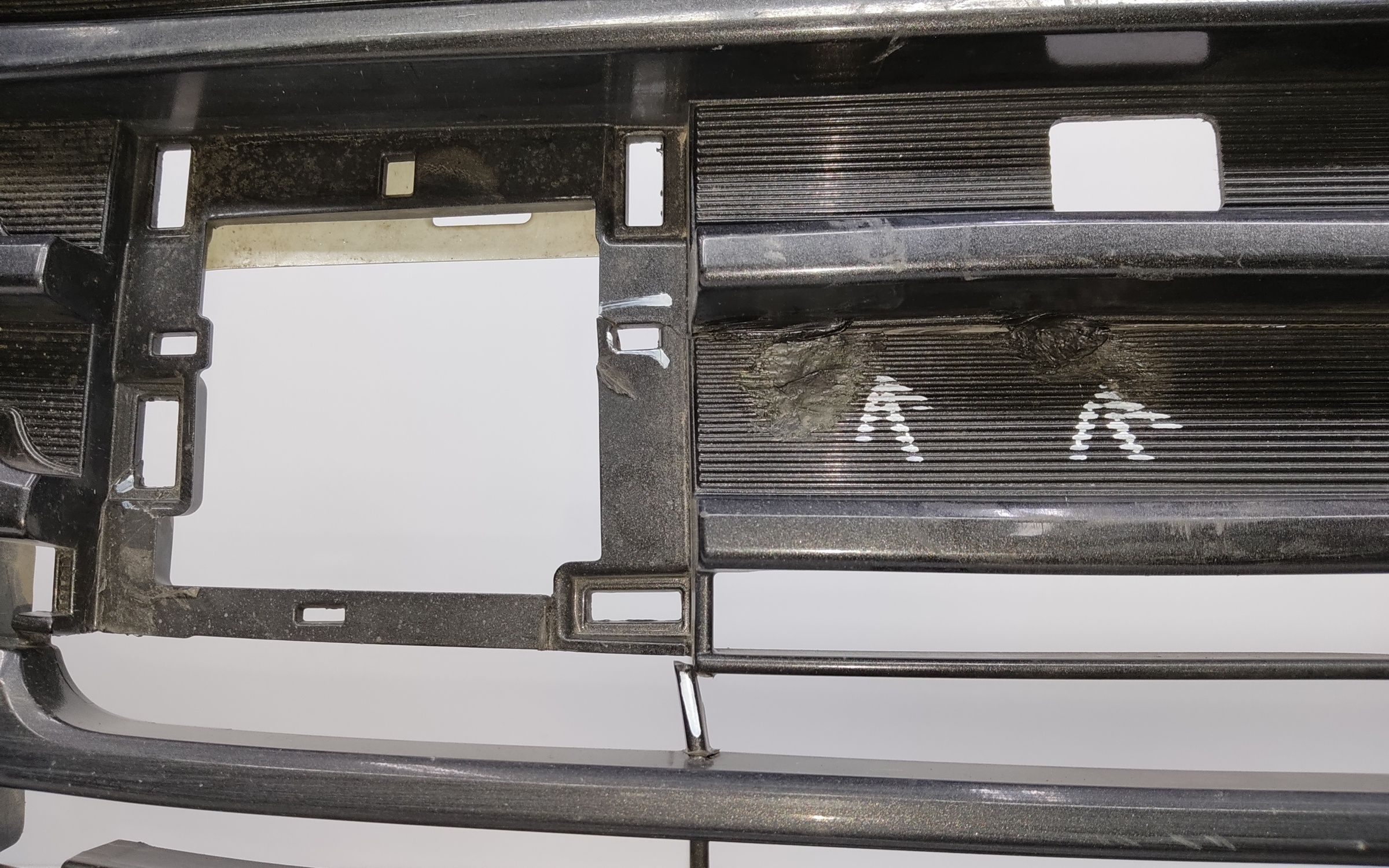 Бампер передний Toyota Camry V55