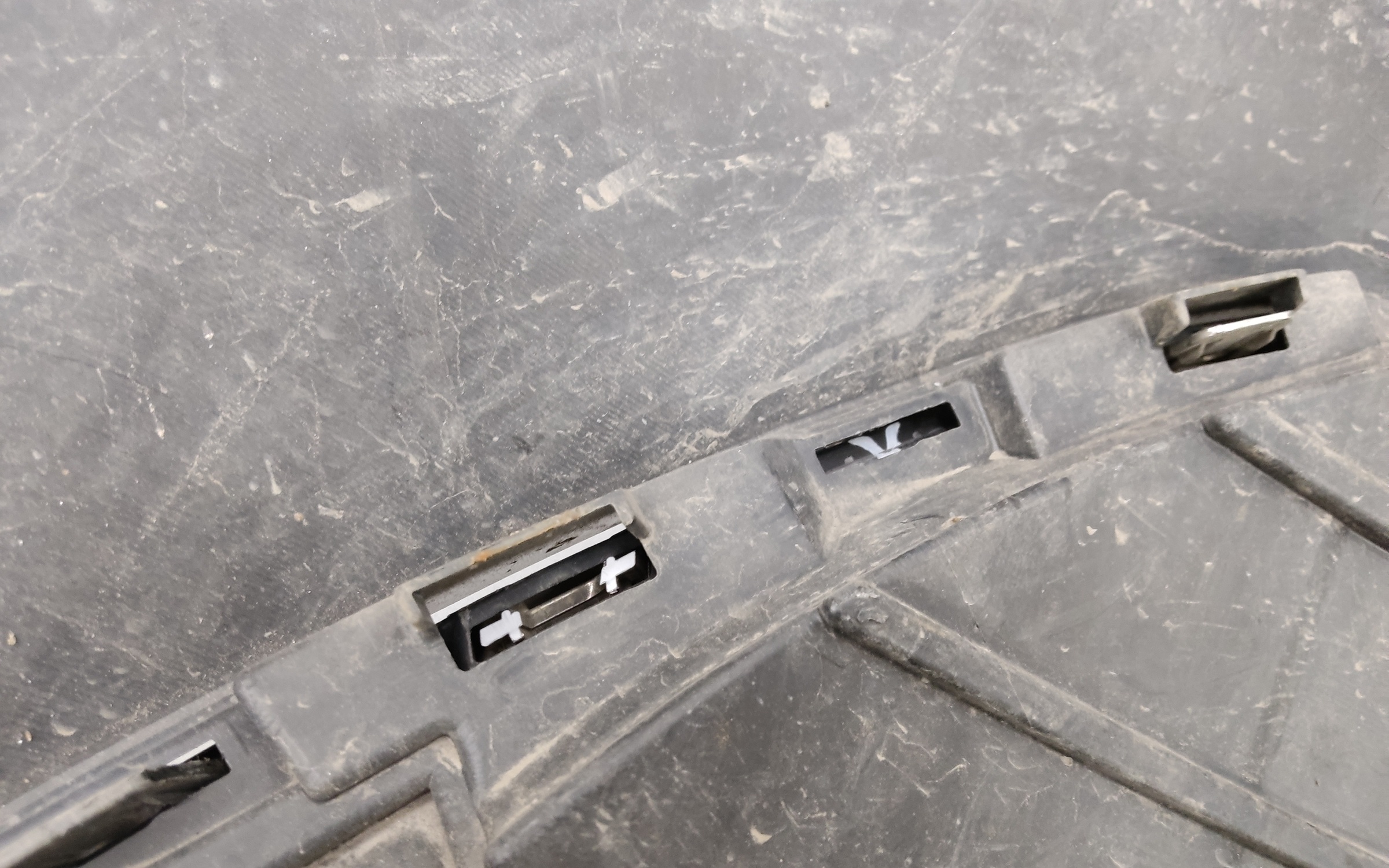 Бампер передний Toyota Camry V55