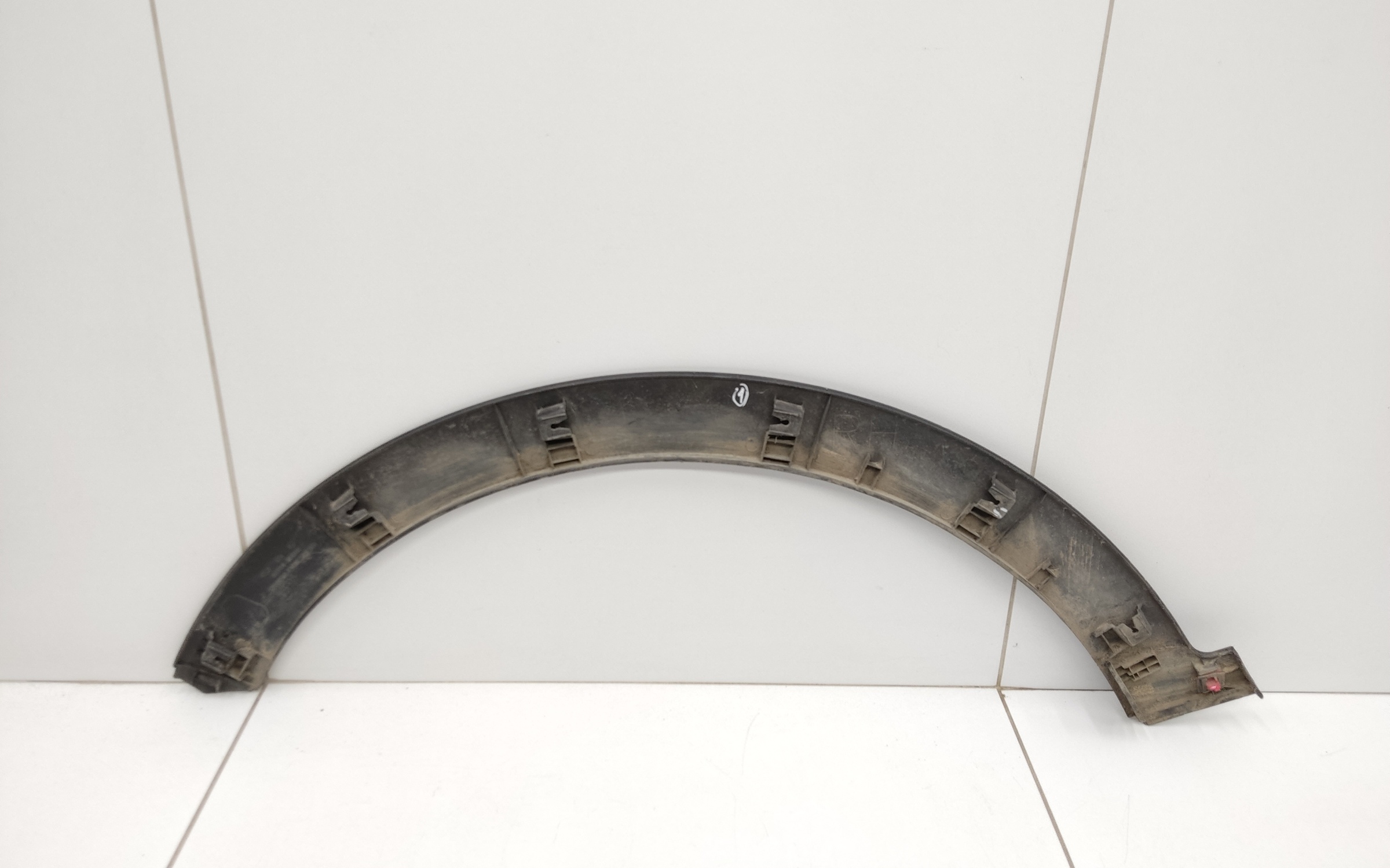 Накладка крыла переднего правого Hyundai Creta 1