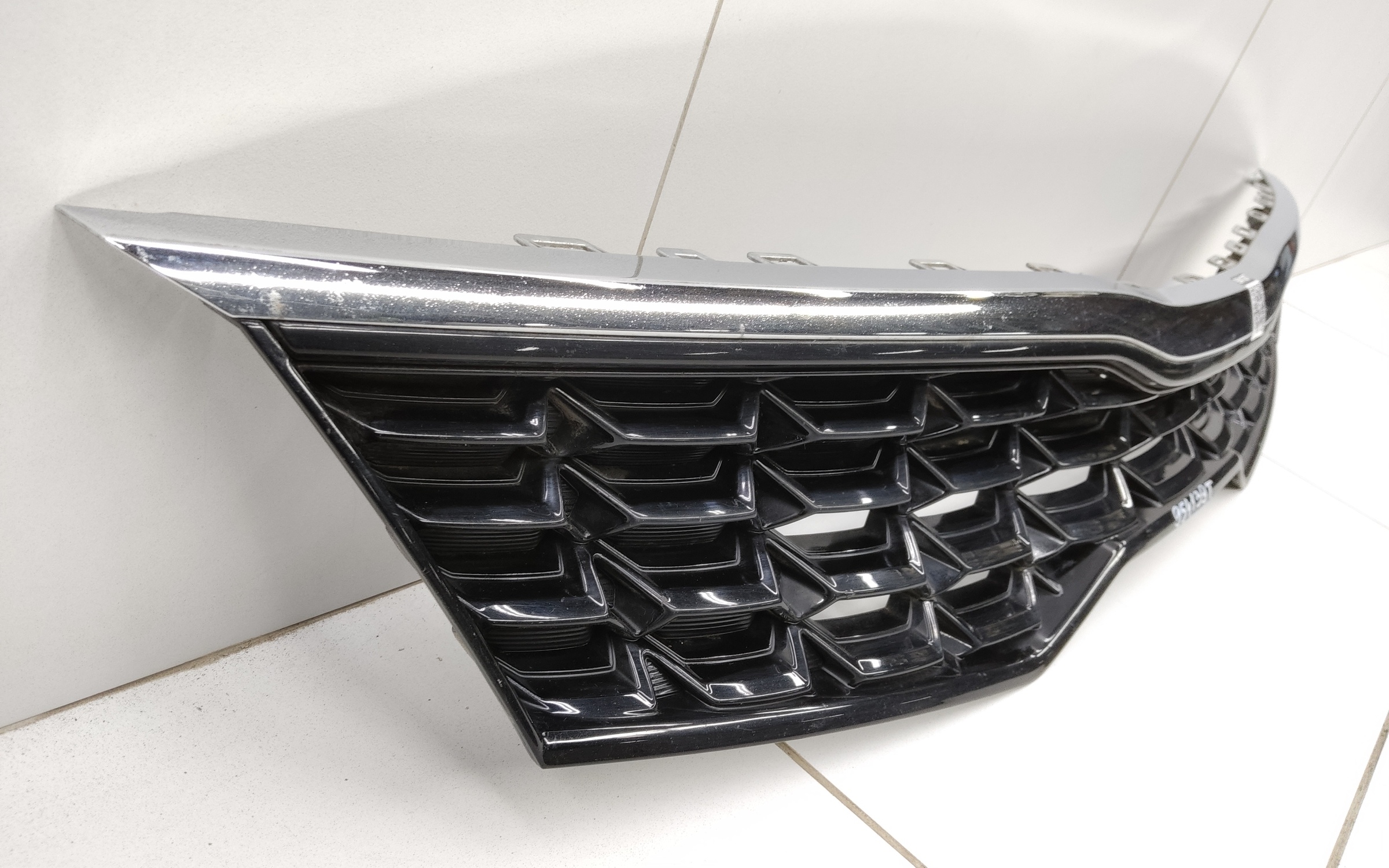 Решётка радиатора Kia Rio 4 Restail