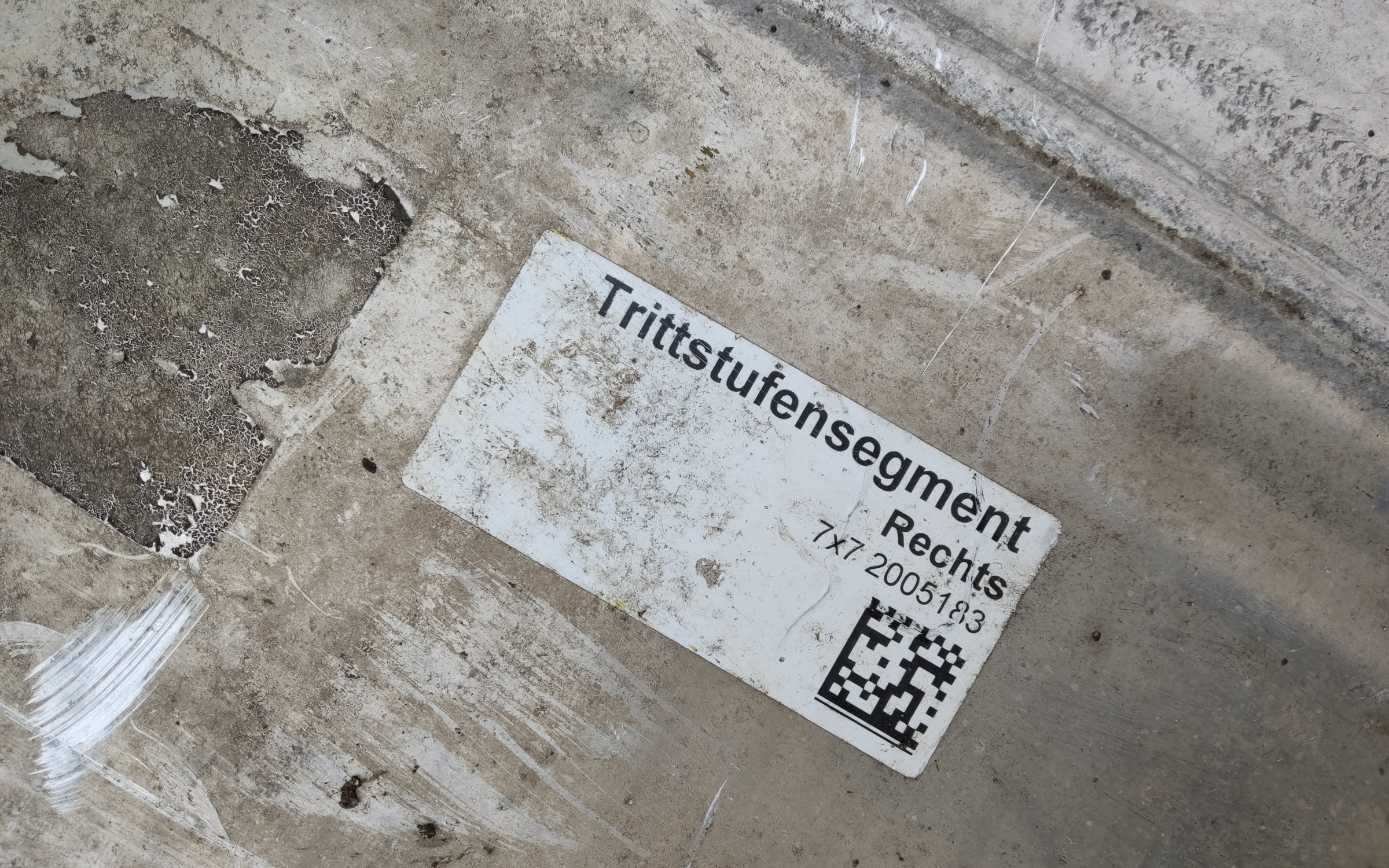 Бак топливный MAN TGS со ступеньками 800л+85л