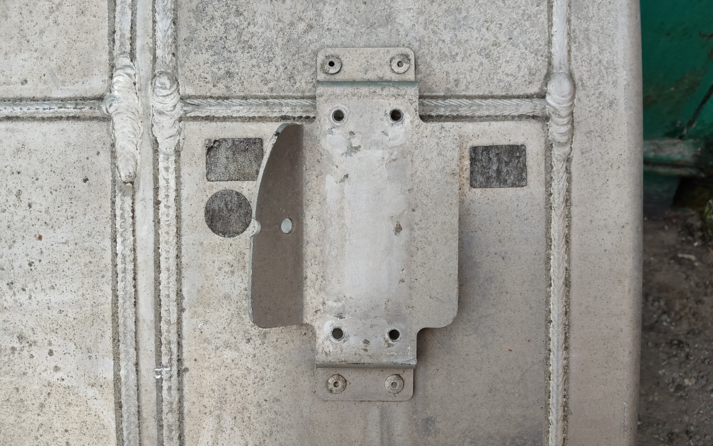 Бак топливный MAN TGS со ступеньками 800л+85л