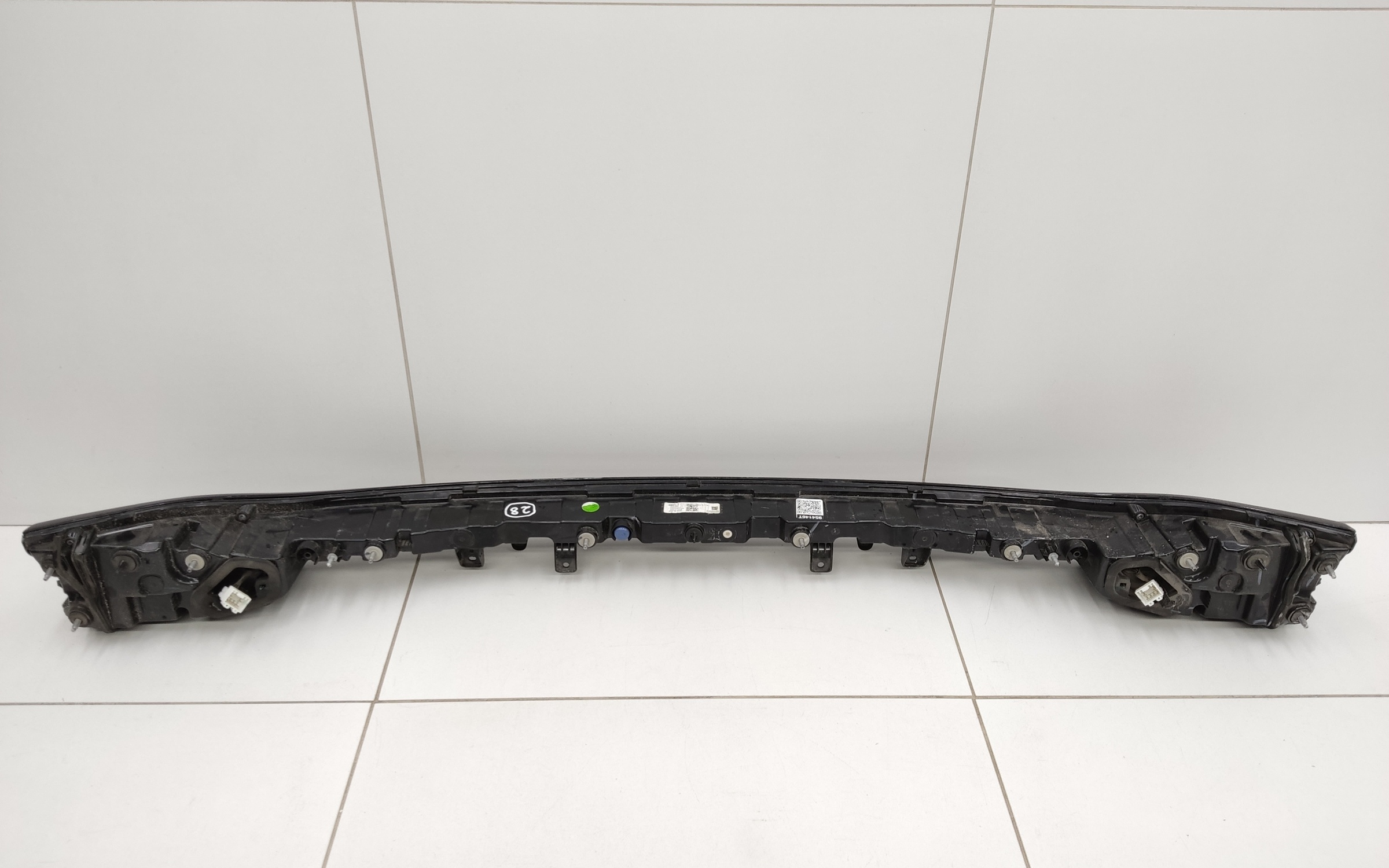 Фонарь задний центральный в крышке багажника Geely Okavango 1 Restail LED