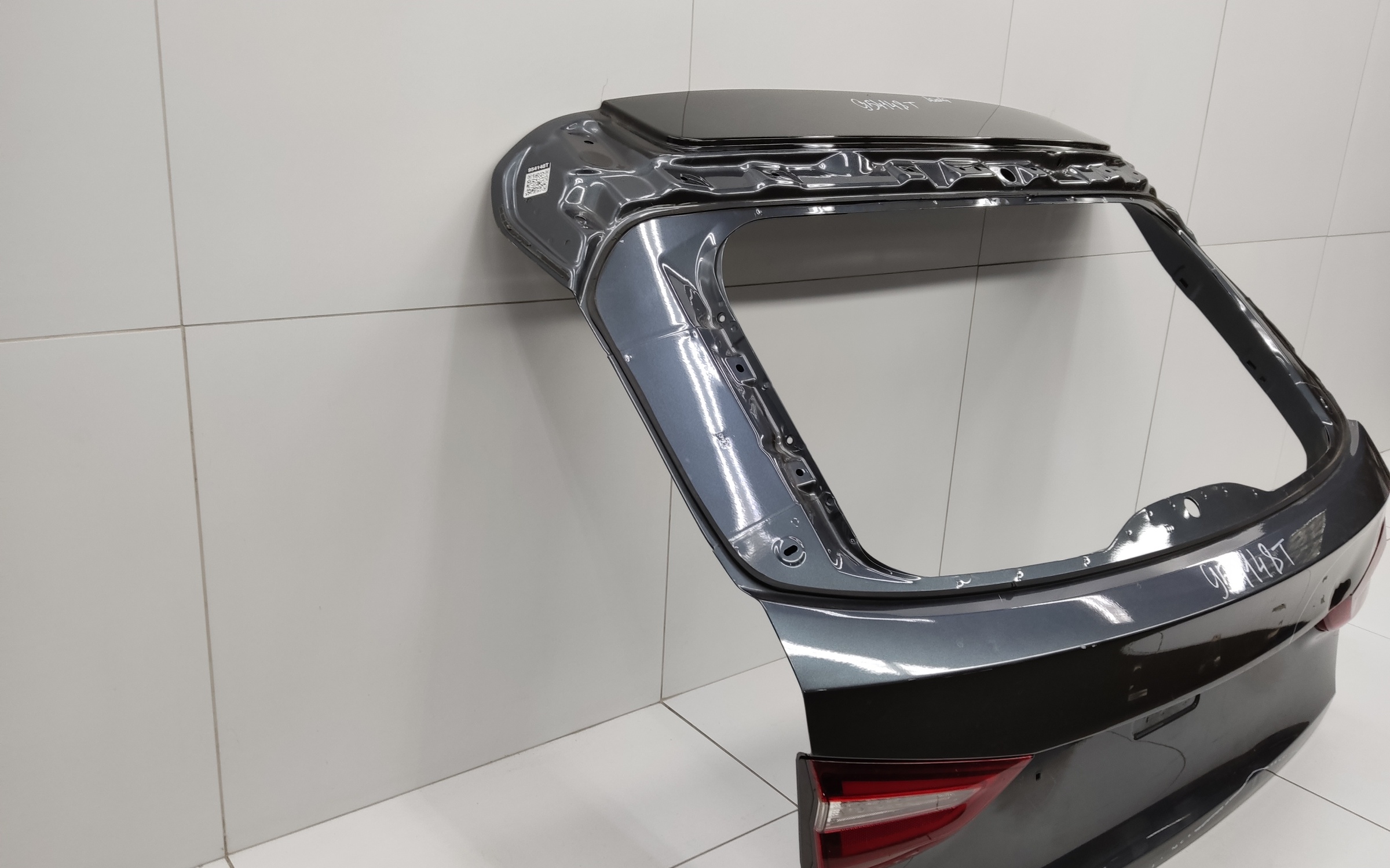 Крышка багажника Lada Vesta Wagon Restail