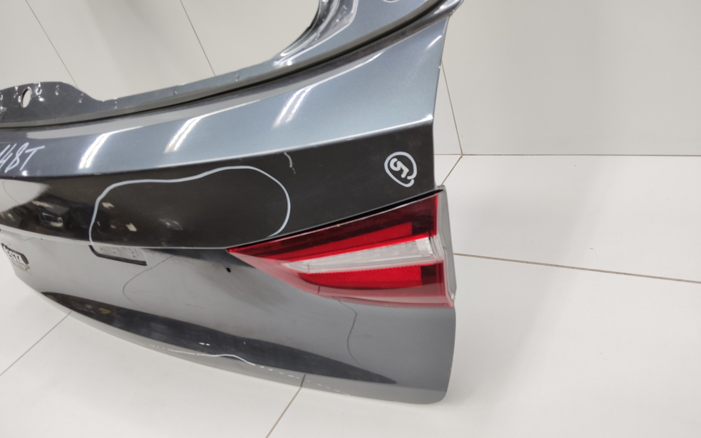 Крышка багажника Lada Vesta Wagon Restail