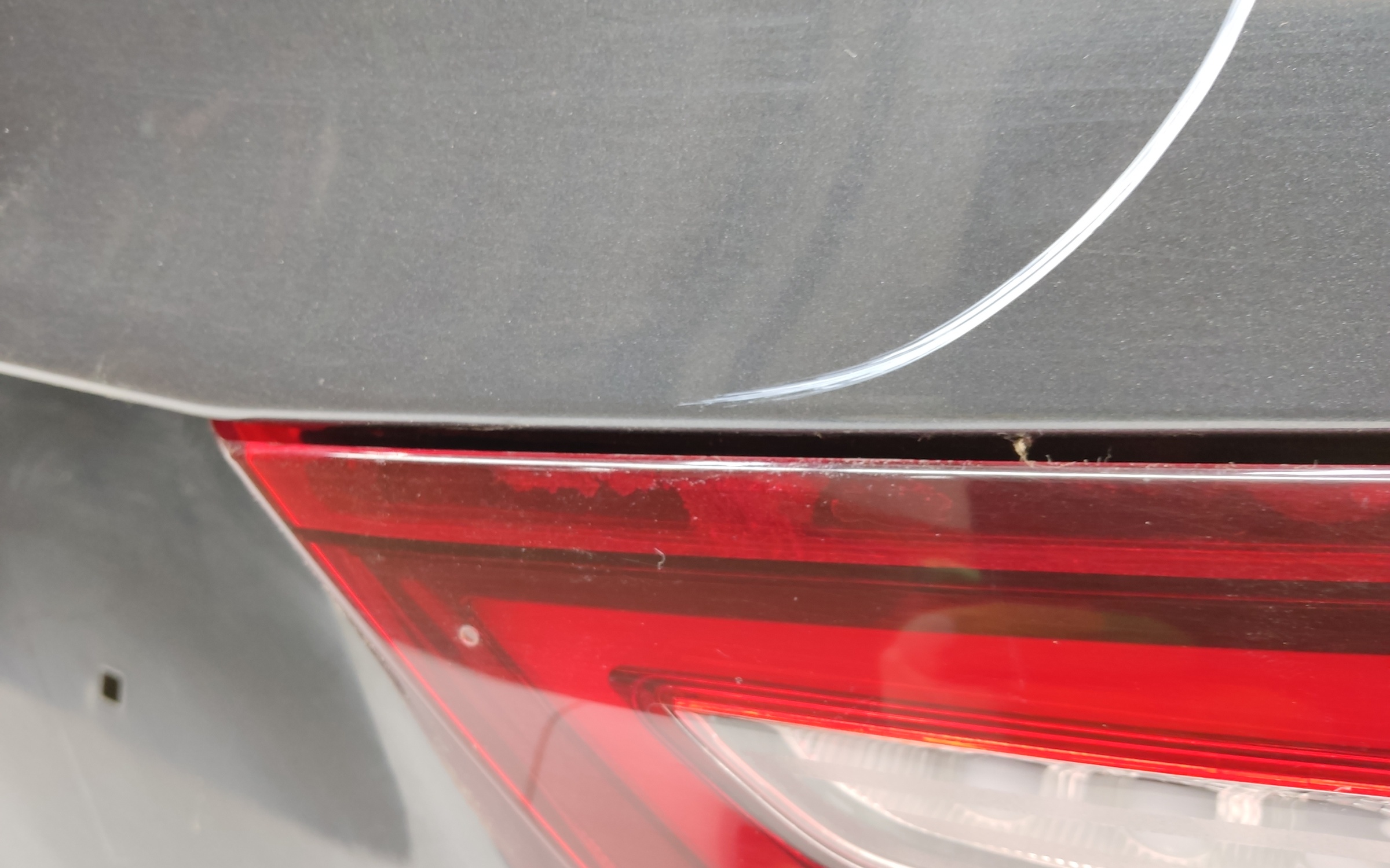 Крышка багажника Lada Vesta Wagon Restail